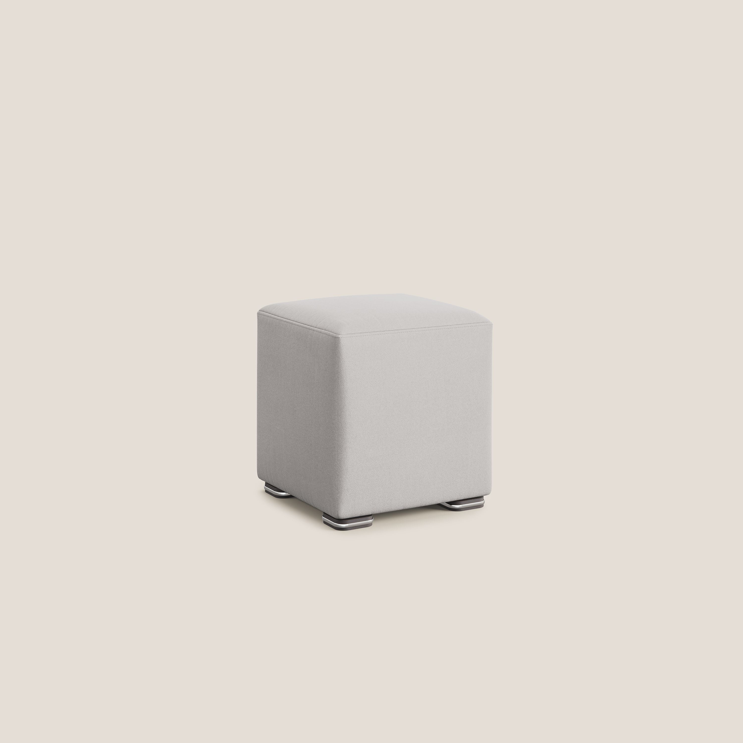 Cube pouf in microfibra smacchiabile T11 grigio chiaro - divani.store