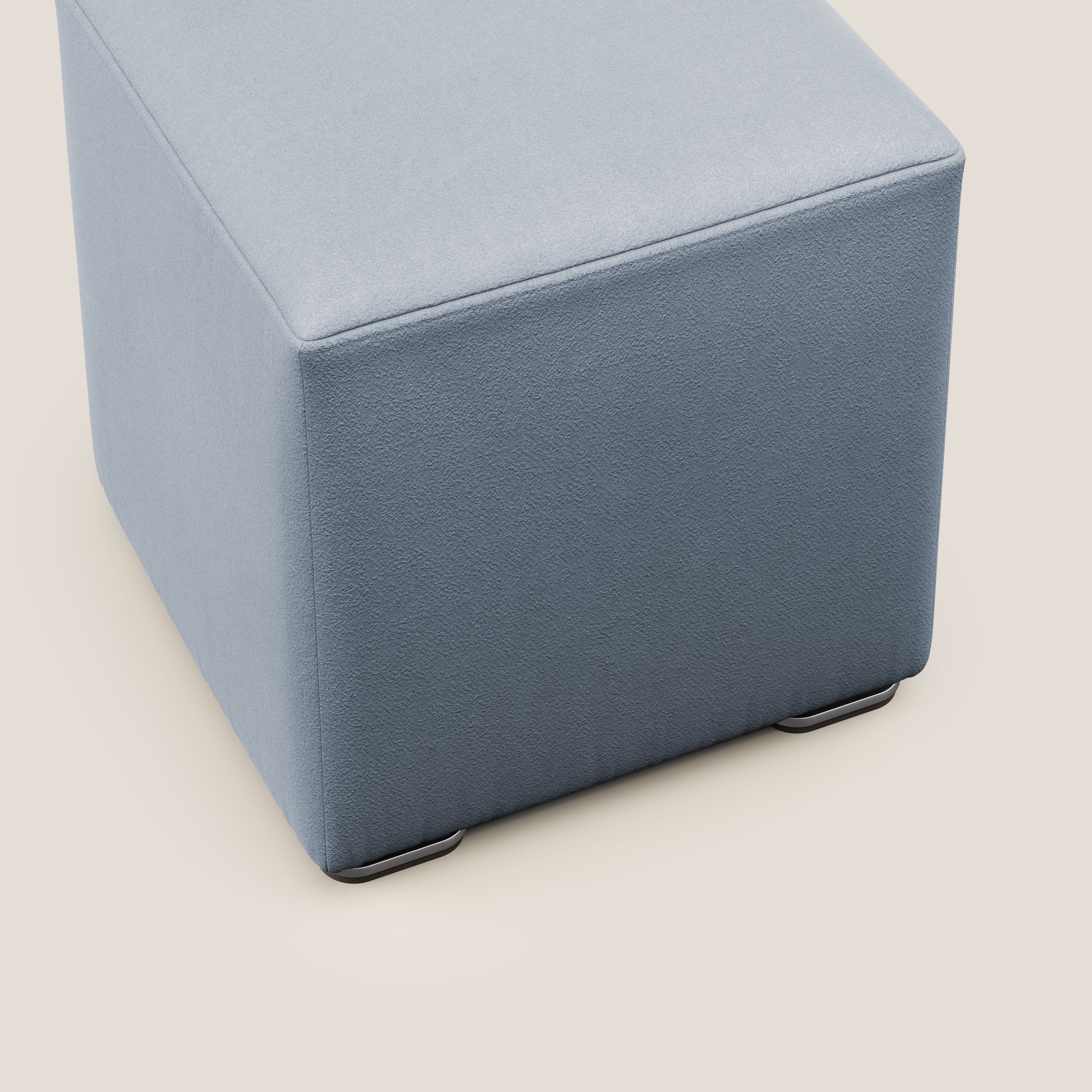 Cube pouf in microfibra smacchiabile T11 carta da zucchero - divani.store