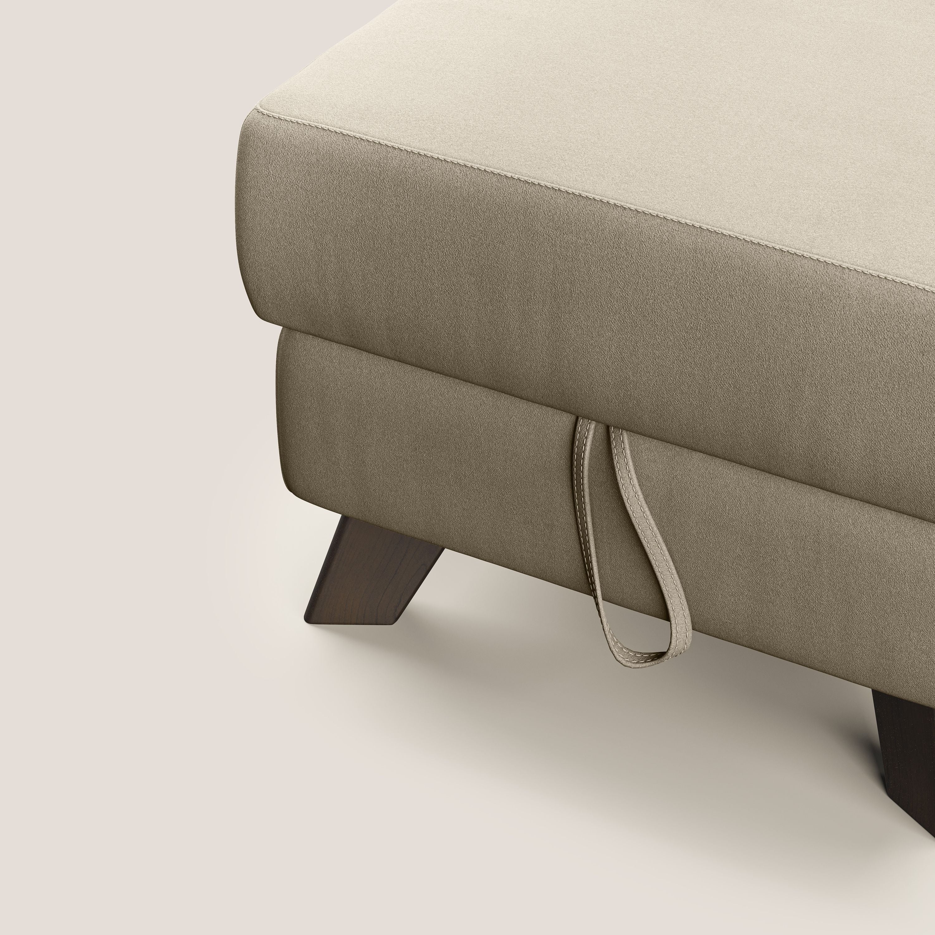 Moon Pouf contenitore e piedini alti in microfibra impermeabile T11 tortora - divani.store