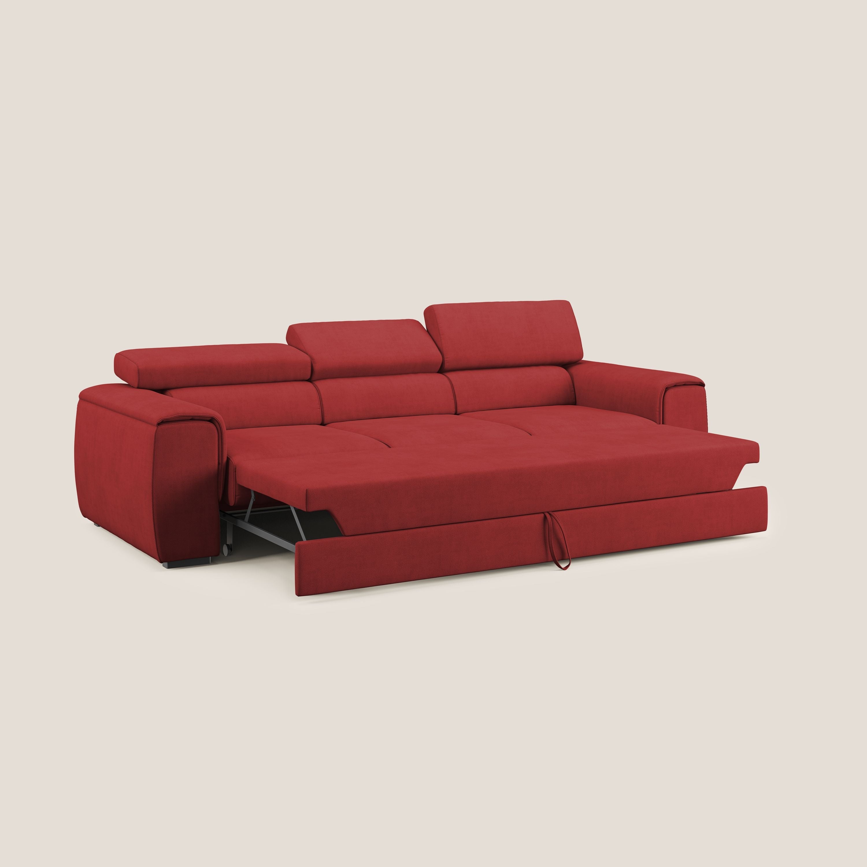 Zeno Divano con pouf estraibile poggiapiedi a 3 sedute in tessuto morbido impermeabile T02 rosso - divani.store