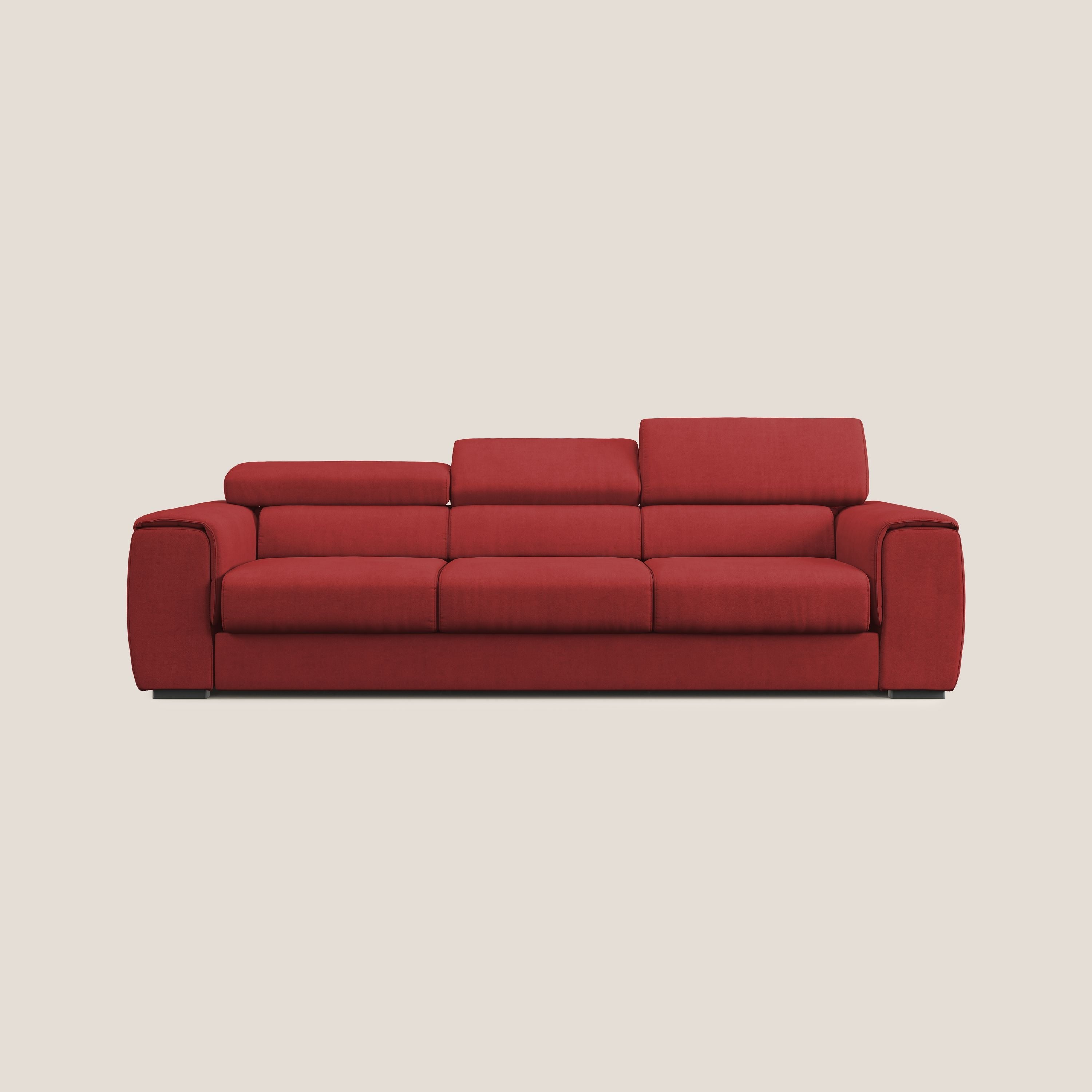Zeno Divano con pouf estraibile poggiapiedi a 3 sedute in tessuto morbido impermeabile T02 rosso - divani.store