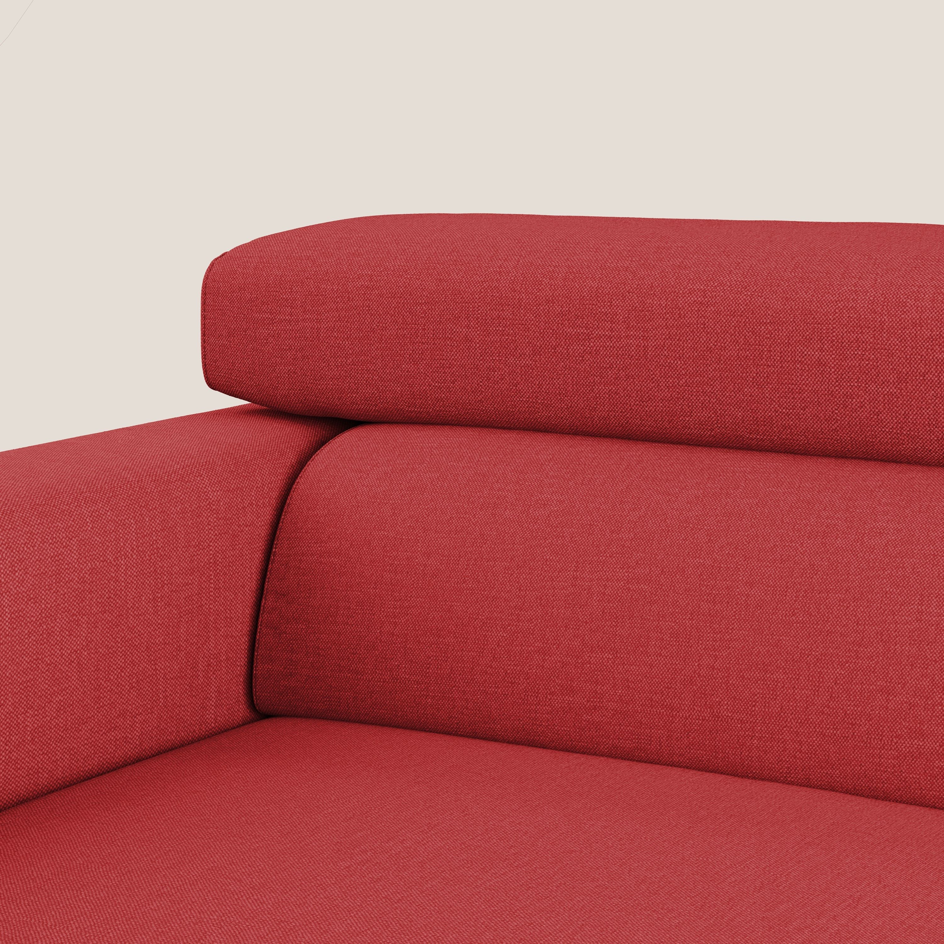 Dylan divano a 3 sedute con pouf estraibile poggiapiedi in tessuto simil cotone impermeabile T13 rosso - divani.store