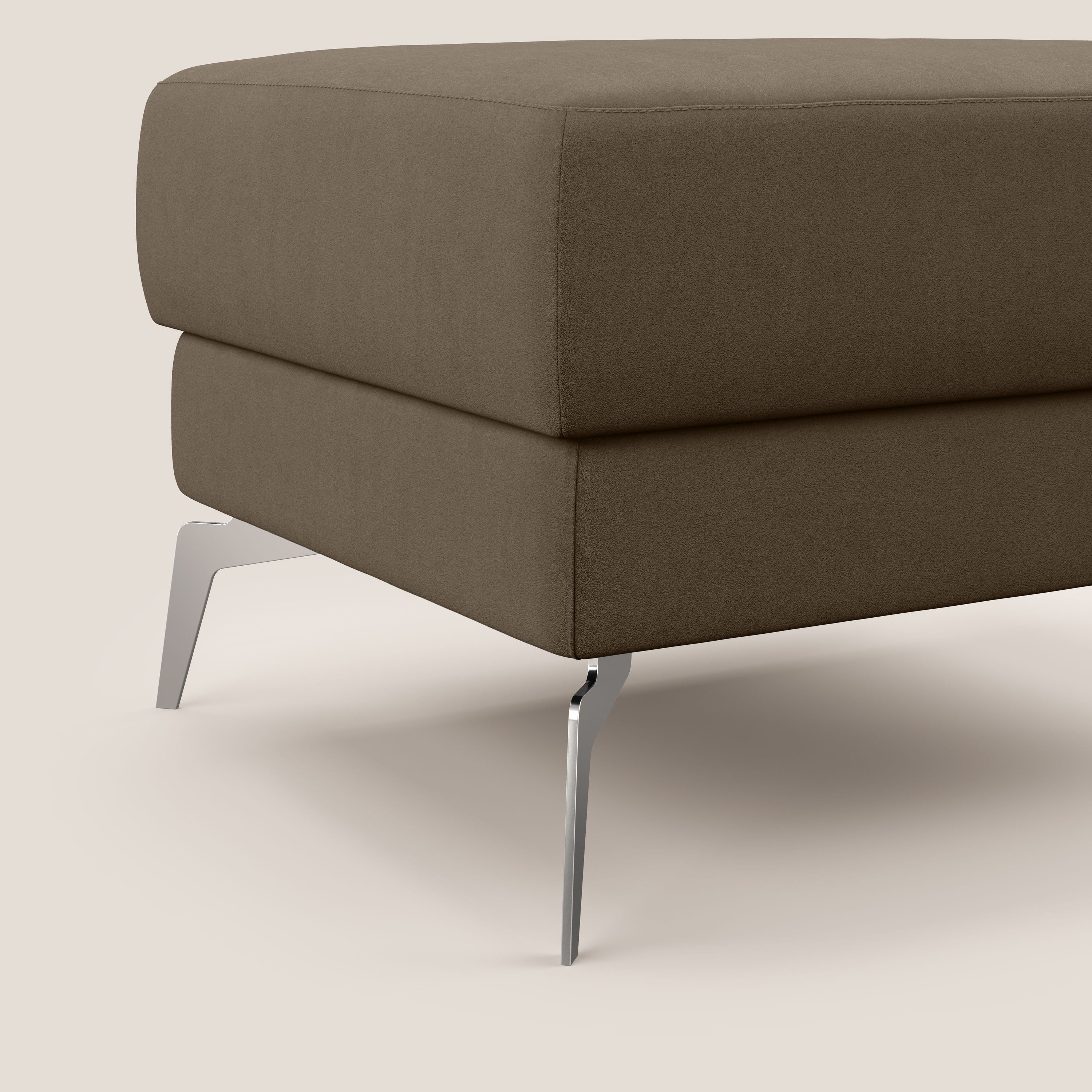 Star Pouf con piedini alti in microfibra impermeabile T11 marrone - divani.store