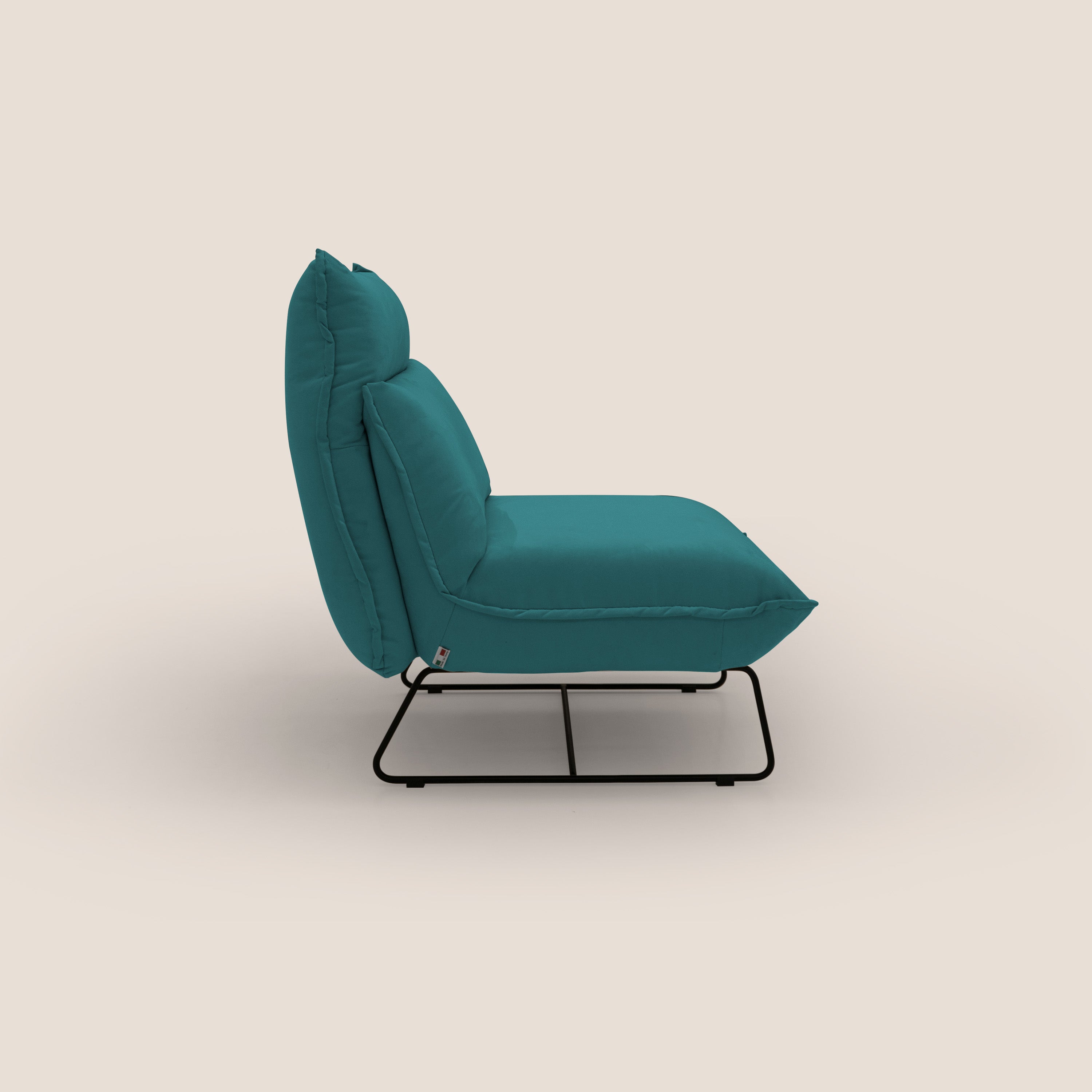 Tessa Poltroncina dal design moderno in morbida microfibra smacchiabile T11 petrolio - divani.store