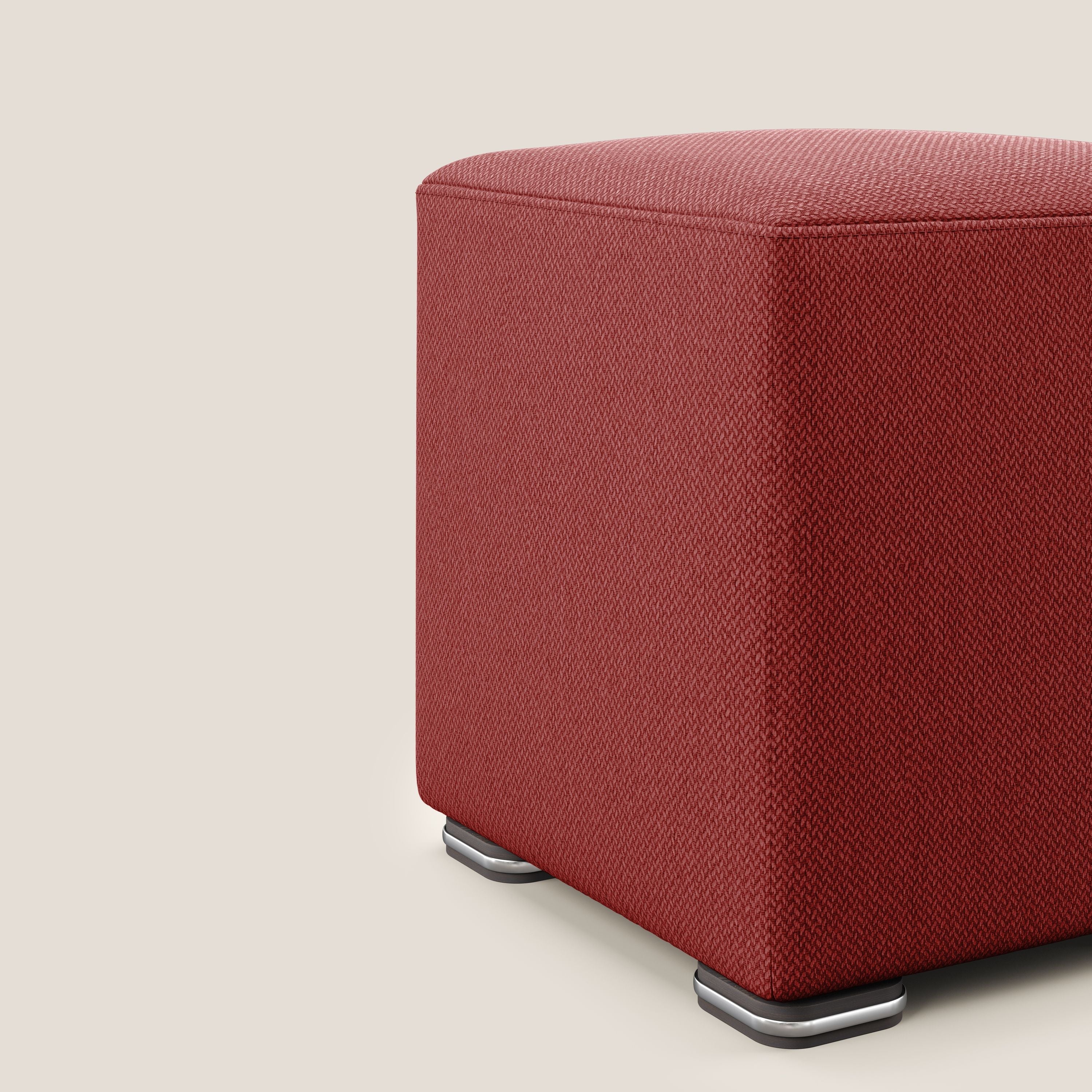 Cube pouf in tessuto morbido smacchiabile T05 rosso - divani.store