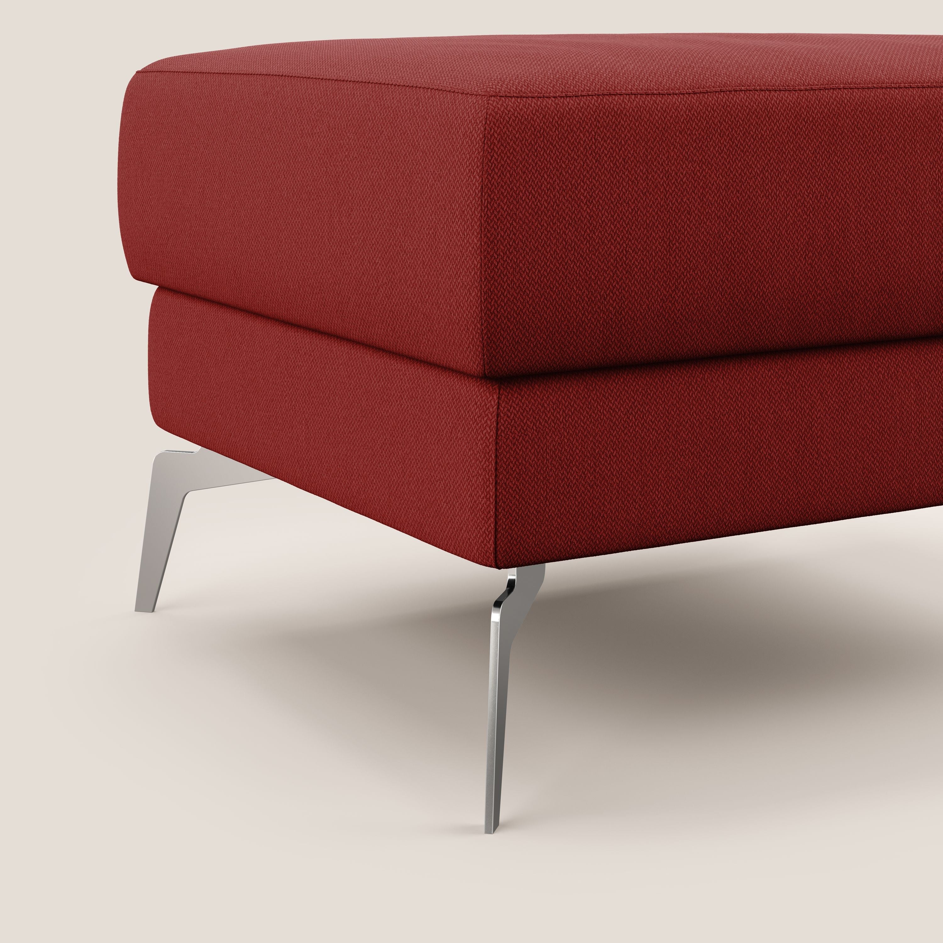 Star Pouf con piedini alti in tessuto smacchiabile T05 rosso - divani.store