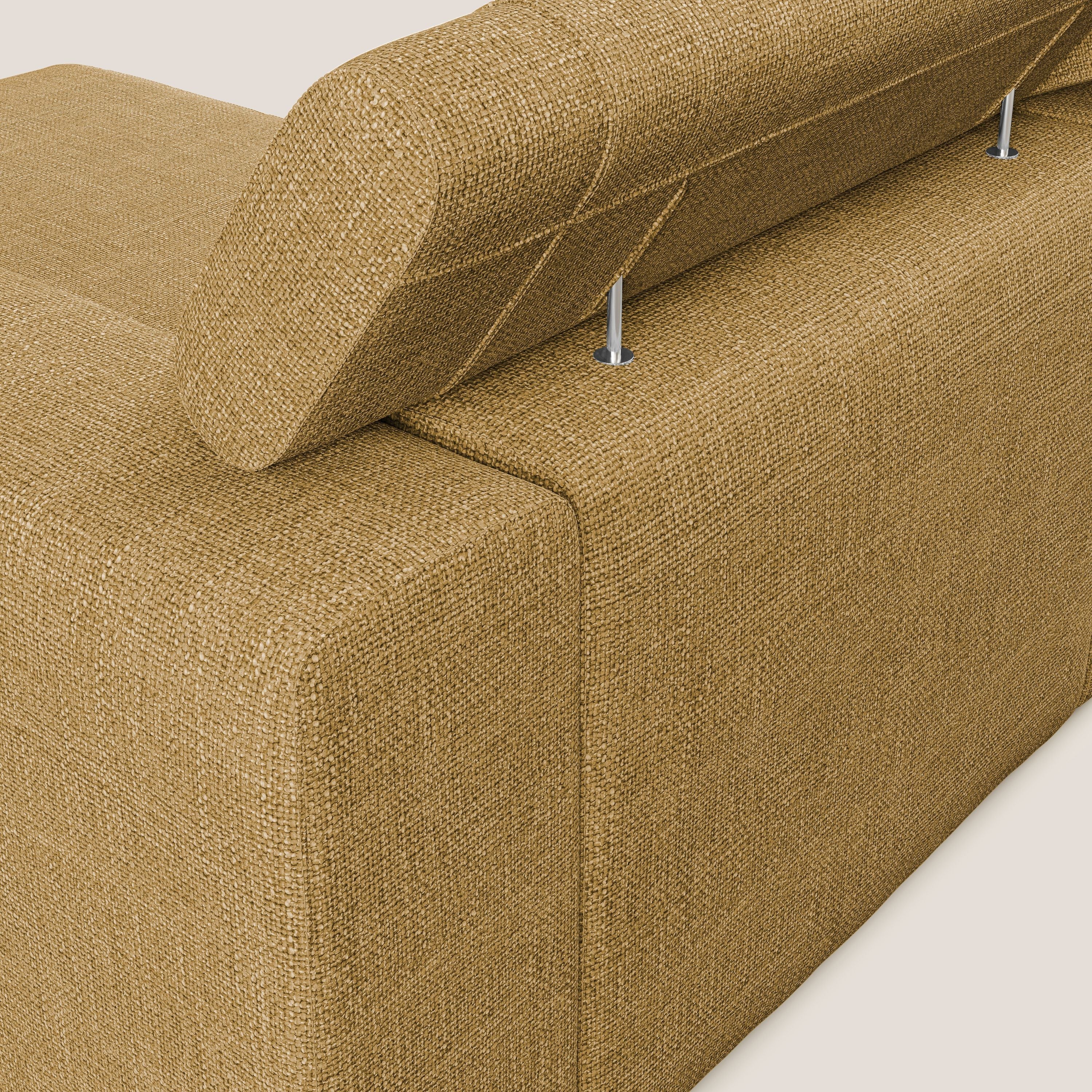 Vegas divano angolare con poggiatesta reclinabili in morbido tessuto impermeabile T06 giallo - divani.store