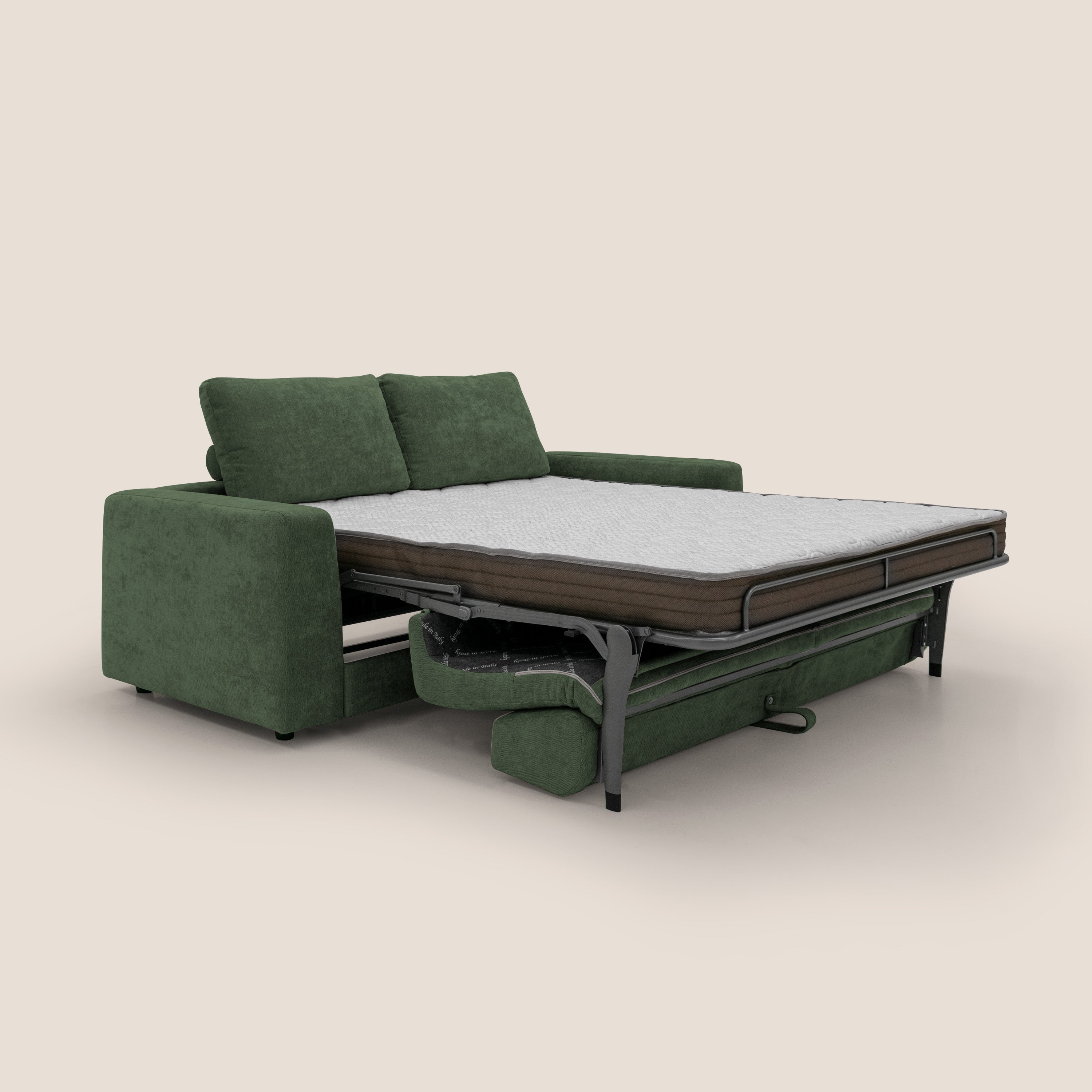 Freia Divano letto minimal materasso h15 cm con morbidi schienali in tessuto impermeabile T14 verde - divani.store