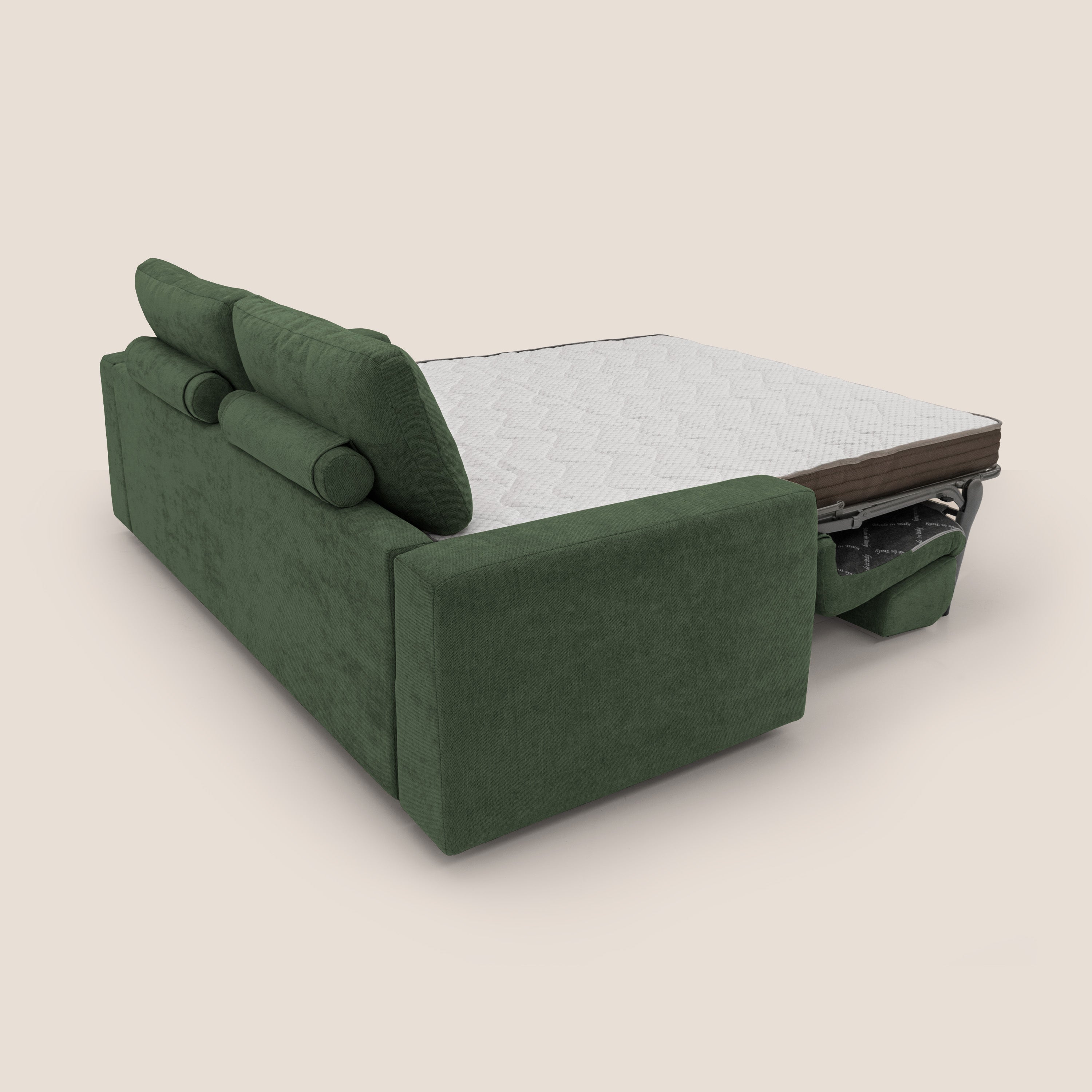Freia Divano letto minimal materasso h15 cm con morbidi schienali in tessuto impermeabile T14 verde - divani.store