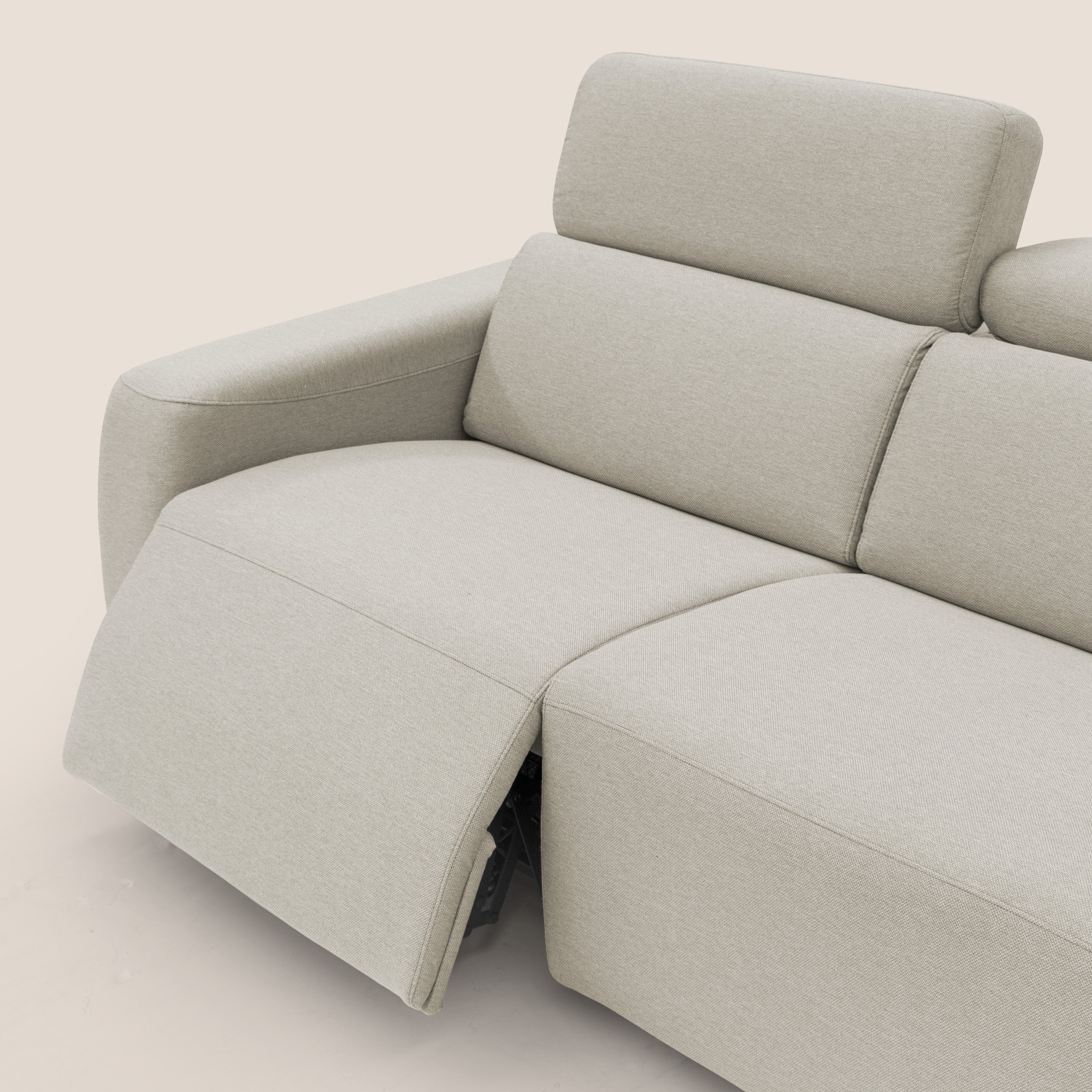 Poseidon divano letto + relax elettrico in tessuto smacchiabile impermeabile T05 panna - divani.store