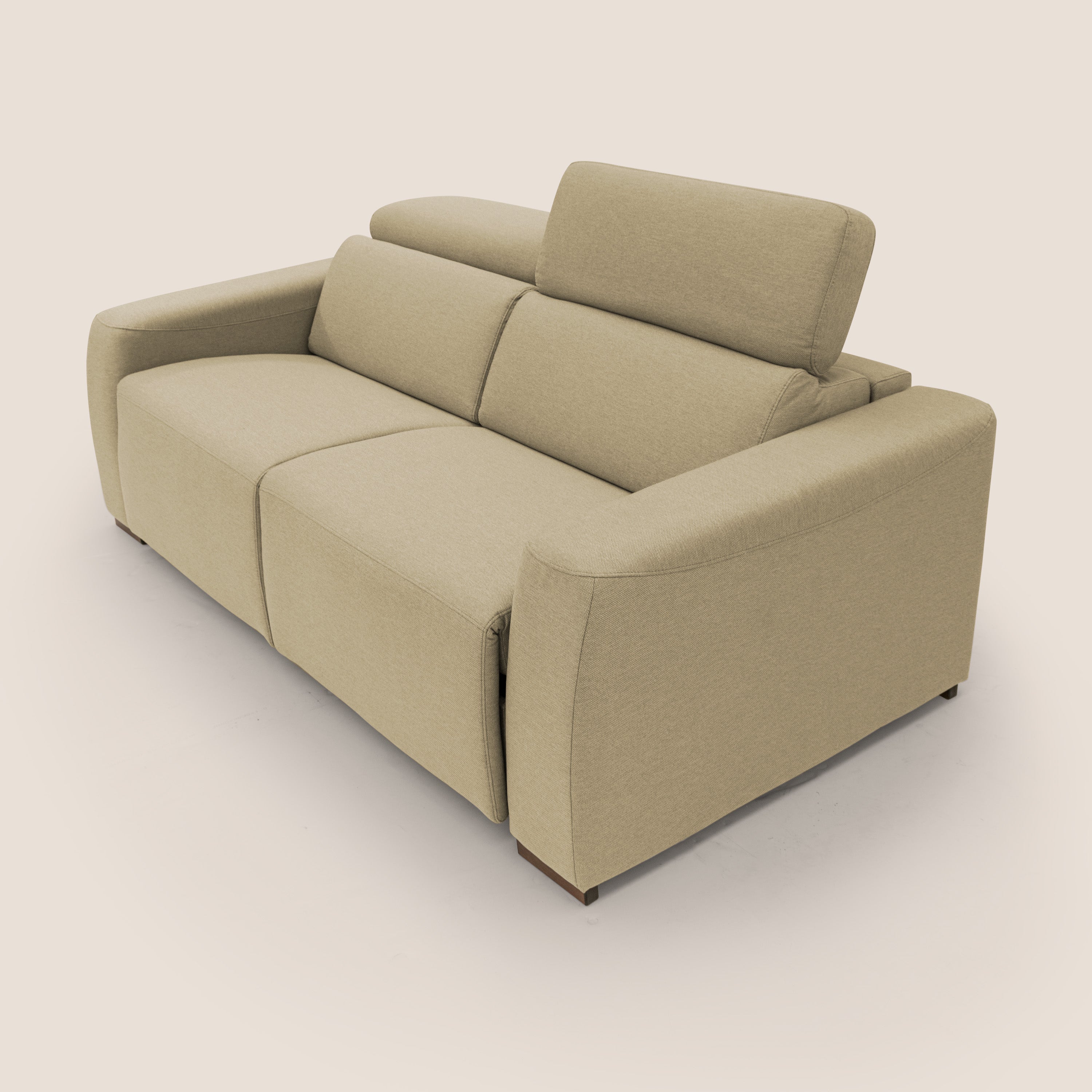 Poseidon Schlafsofa mit elektrischem Relaxmechanismus aus wasserfestem, abwaschbarem Stoff T05 kamel