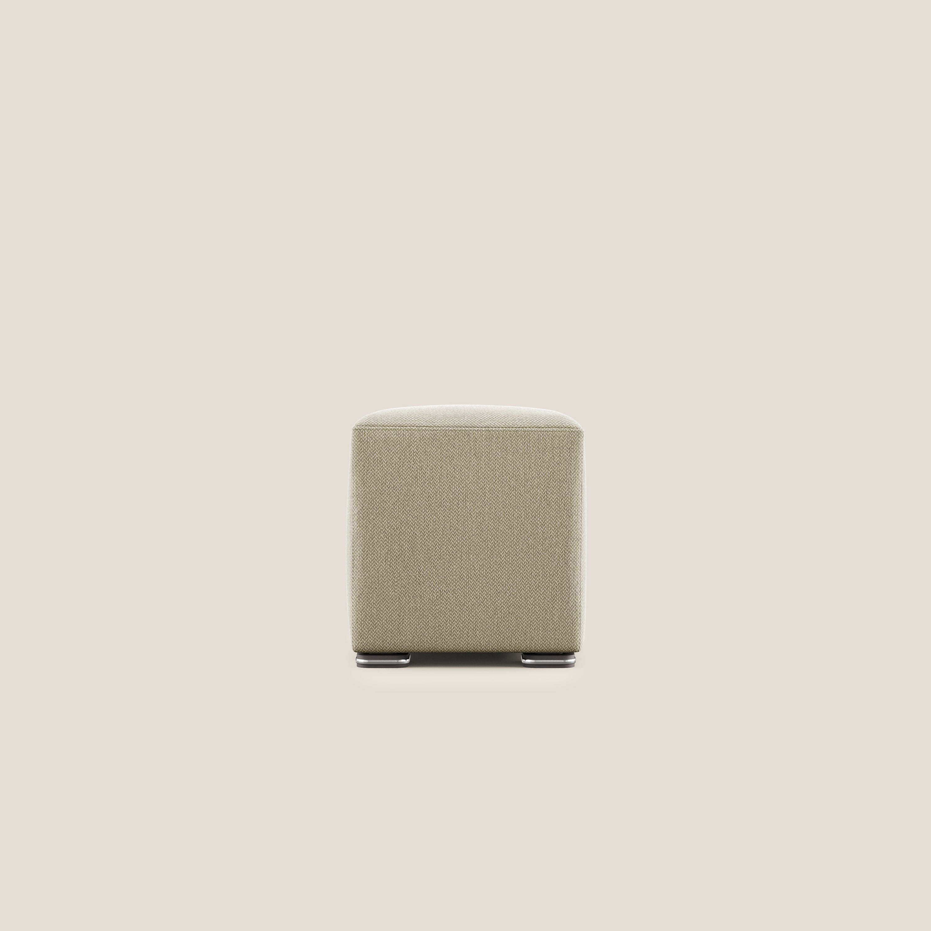 Cube pouf in tessuto morbido smacchiabile T05 cammello - divani.store
