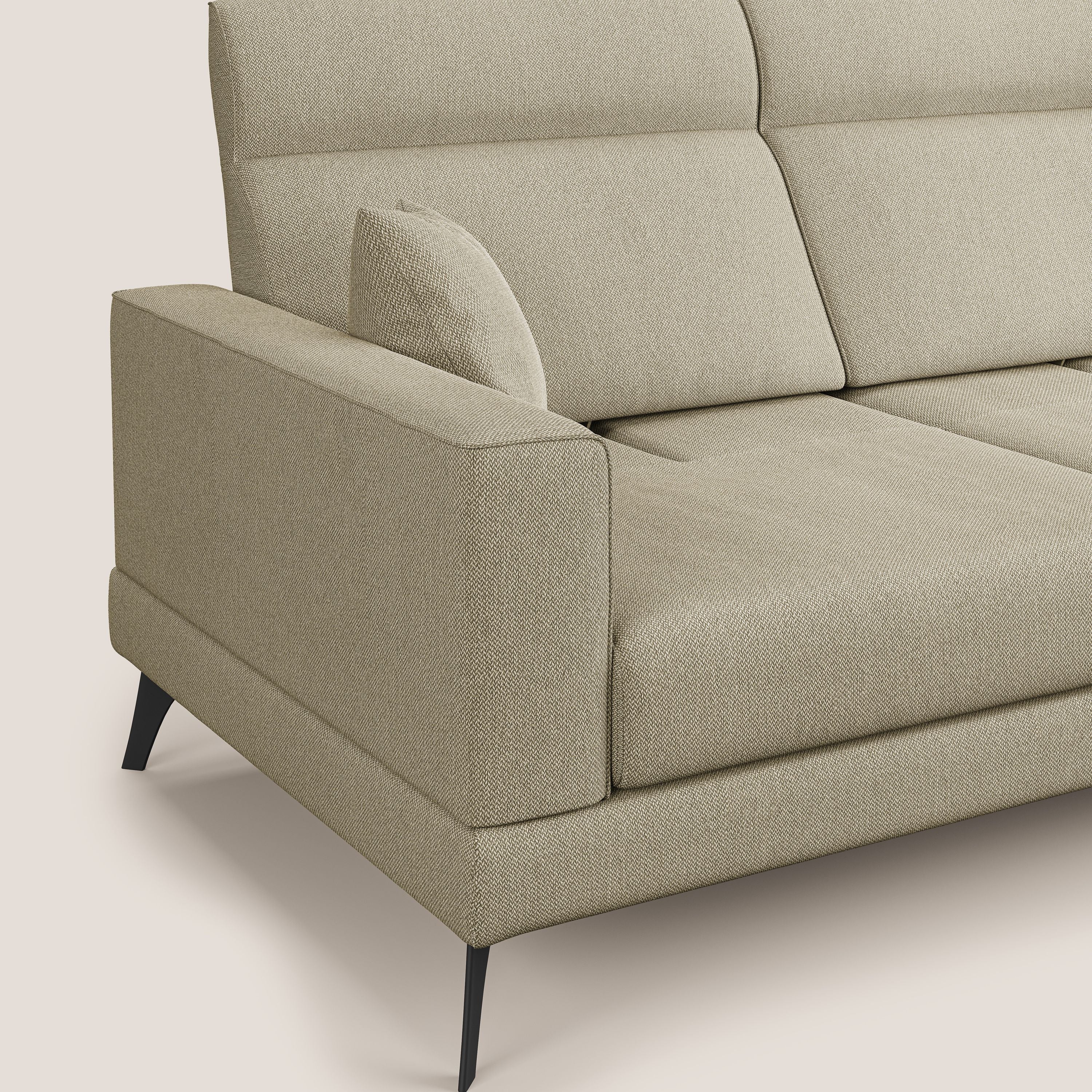 Slide Divano angolare con schienali traslanti e poggiatesta regolabili in tessuto smacchiabile T05 cammello - divani.store