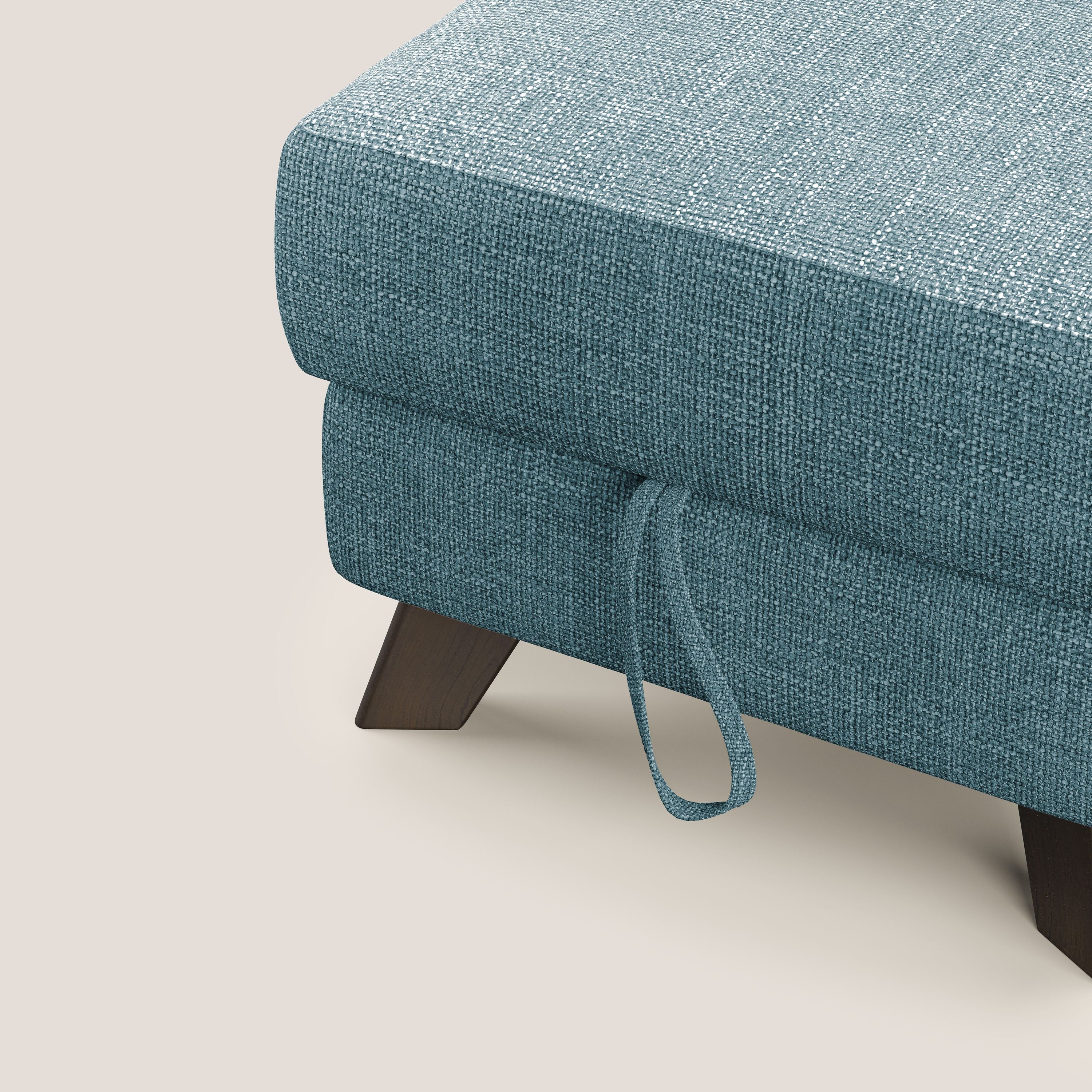 Moon Pouf contenitore e piedini alti in tessuto morbido ad intreccio soft-touch impermeabile T06 azzurro - divani.store