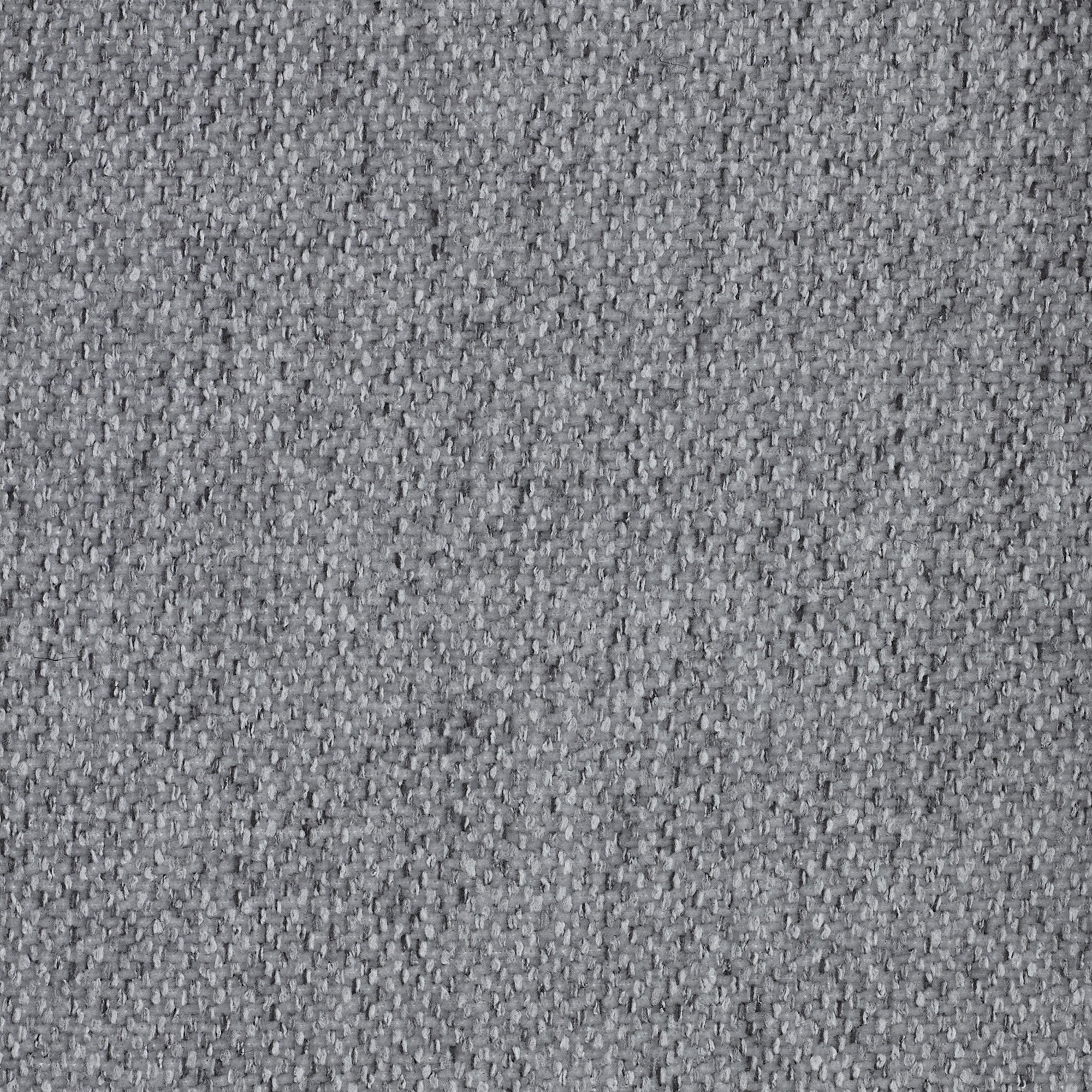 Primo piano del tessuto smacchiabile T23 grigio del divano Donatello con 3 sedute allungabili di Divani.Store: una texture grigio chiaro a trama fitta con finitura opaca, perfetta per rivestimenti e spazi moderni. Ideale per braccioli contenitore e poggiatesta reclinabili.