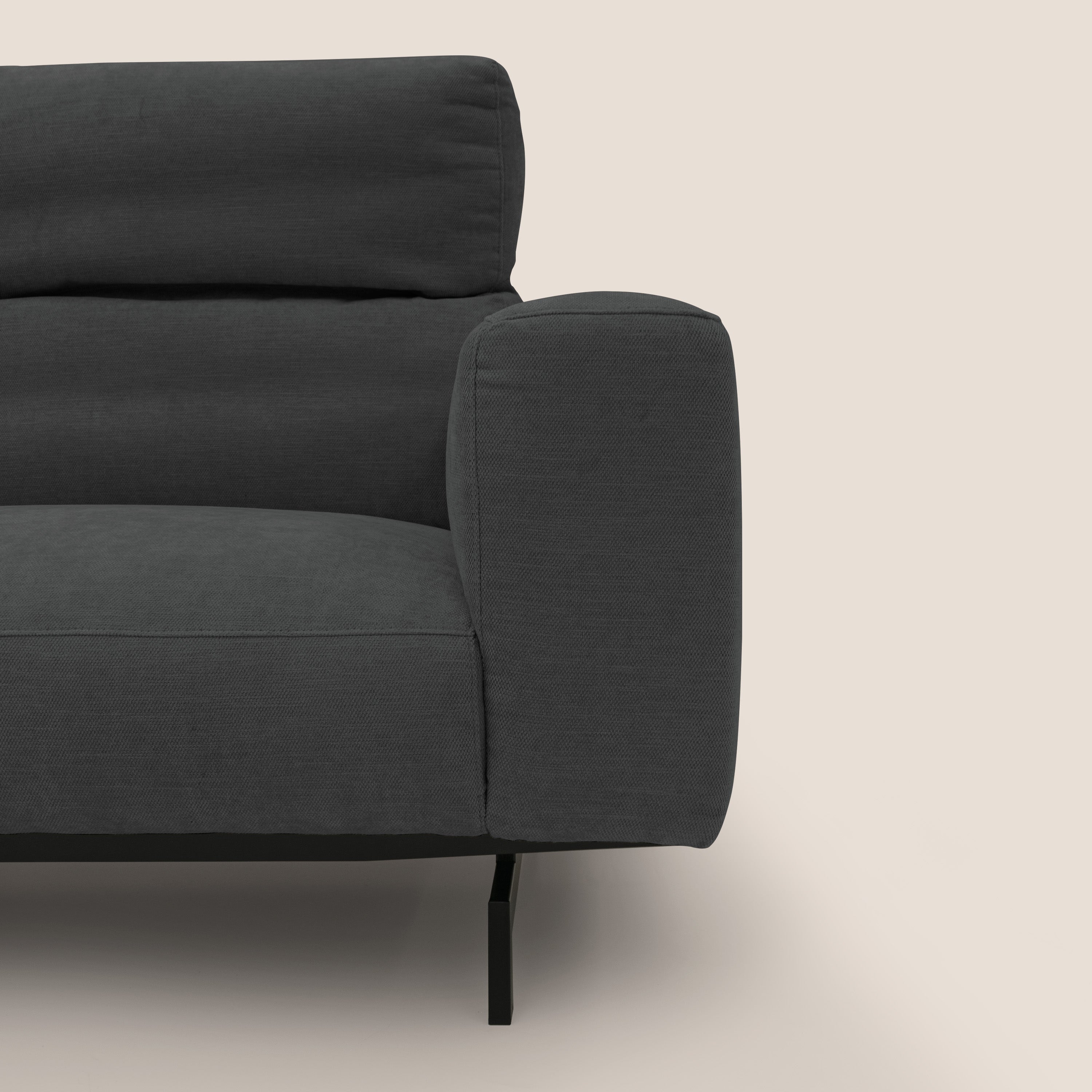 Sakura divano in piuma d'oca modulare componibile in morbido tessuto fiammato impermeabile T14 antracite - divani.store