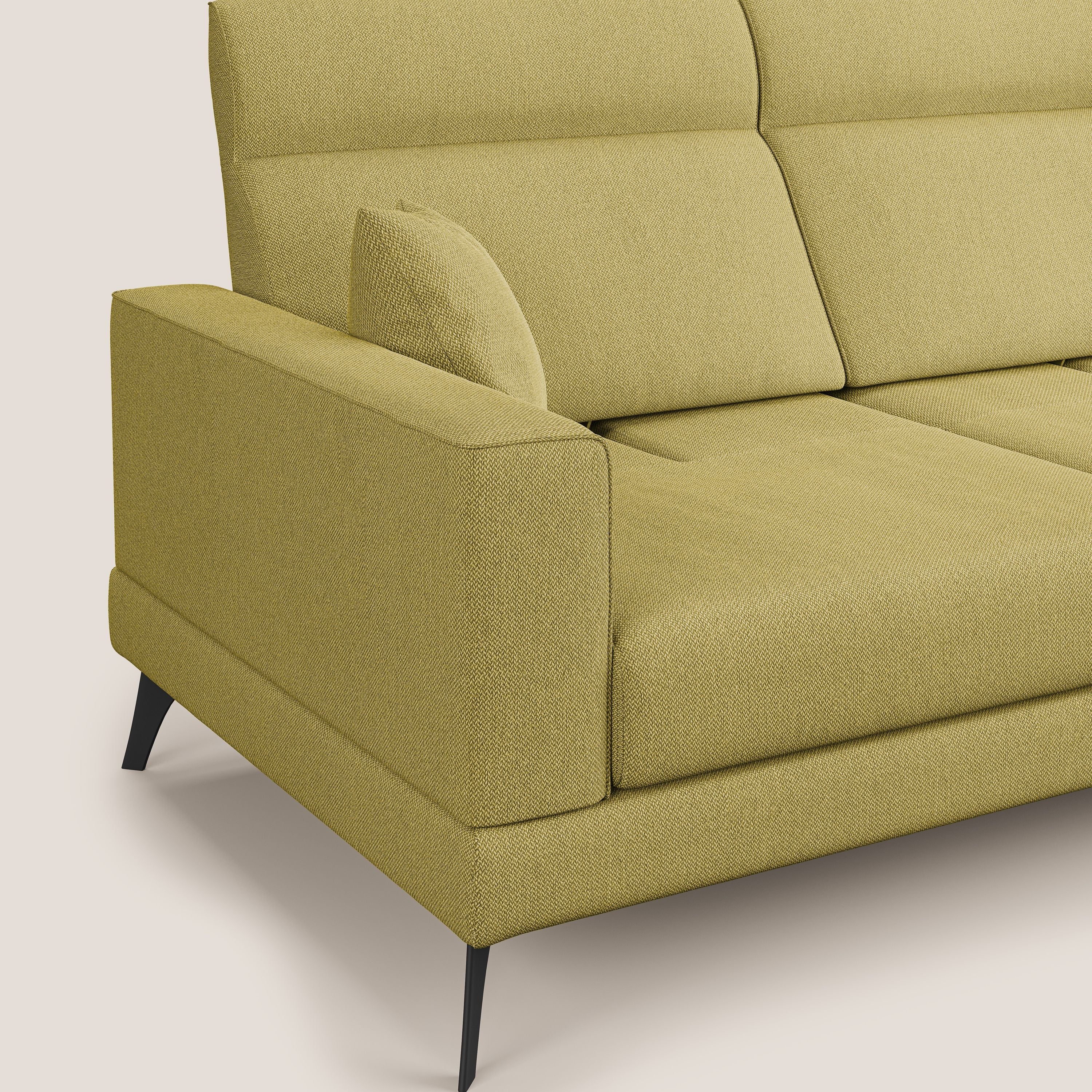 Slide Divano angolare con schienali traslanti e poggiatesta regolabili in tessuto smacchiabile T05 giallo - divani.store