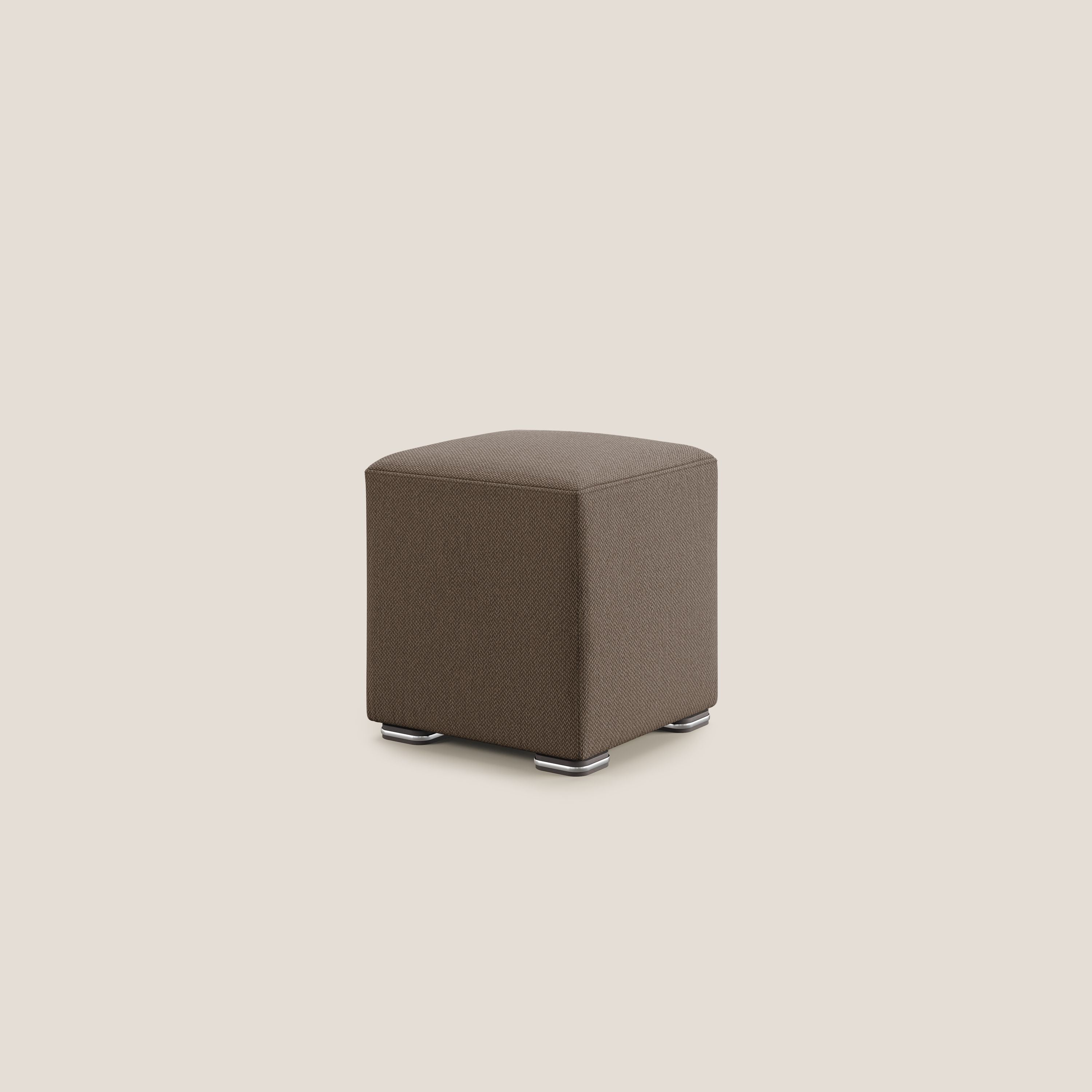 Cube pouf in tessuto morbido smacchiabile T05 marrone - divani.store