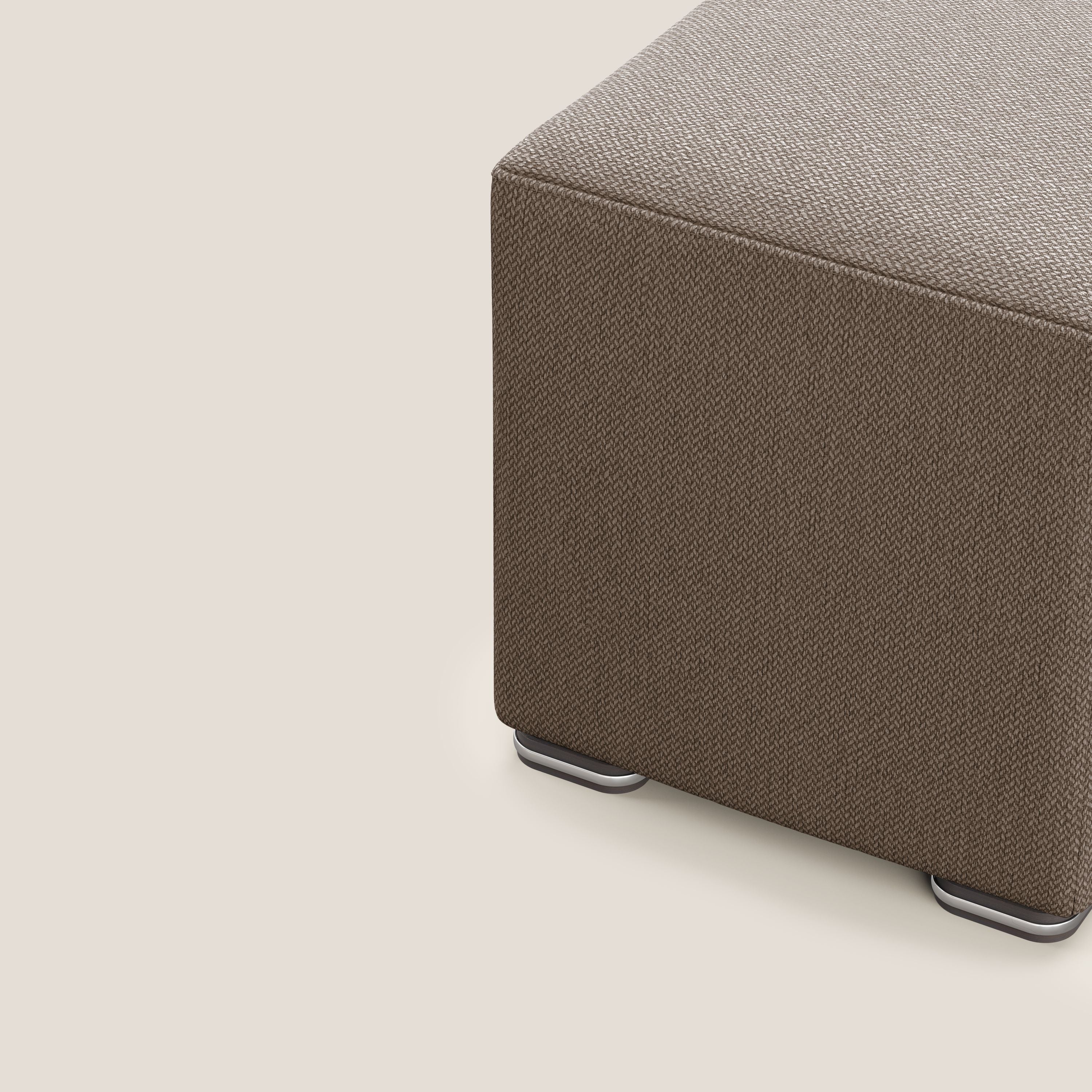 Cube pouf in tessuto morbido smacchiabile T05 marrone - divani.store
