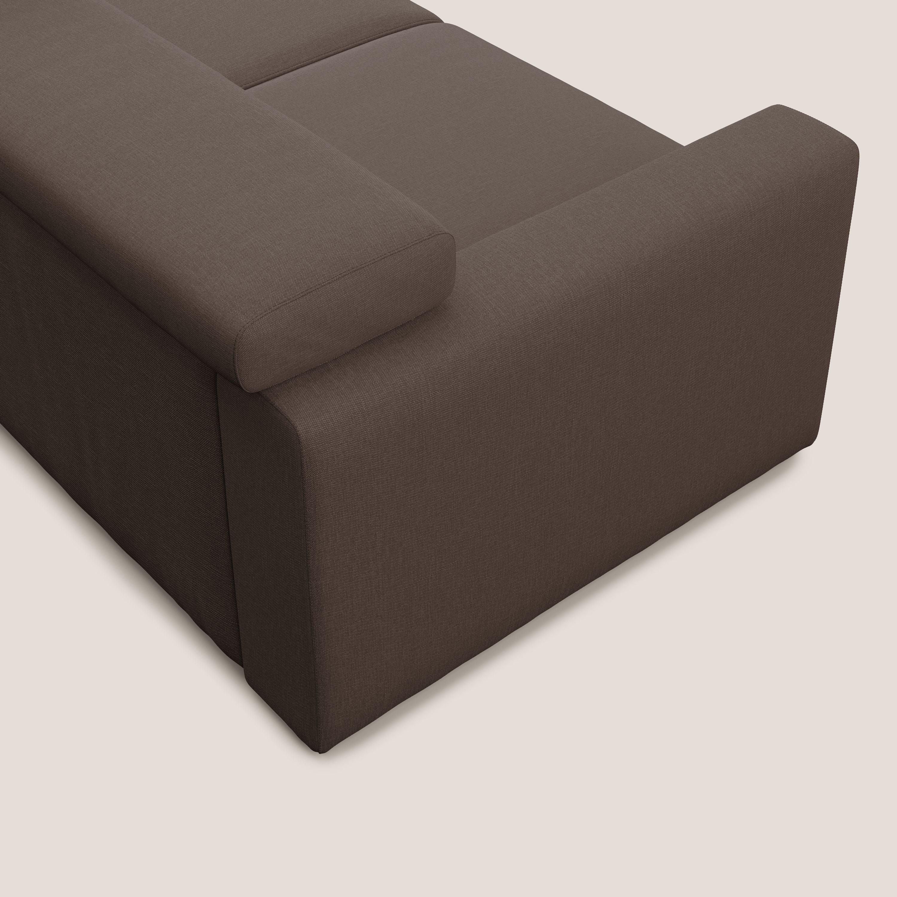 Dylan divano allungabile con pouf estraibile poggiapiedi in tessuto simil cotone impermeabile T13 marrone - divani.store