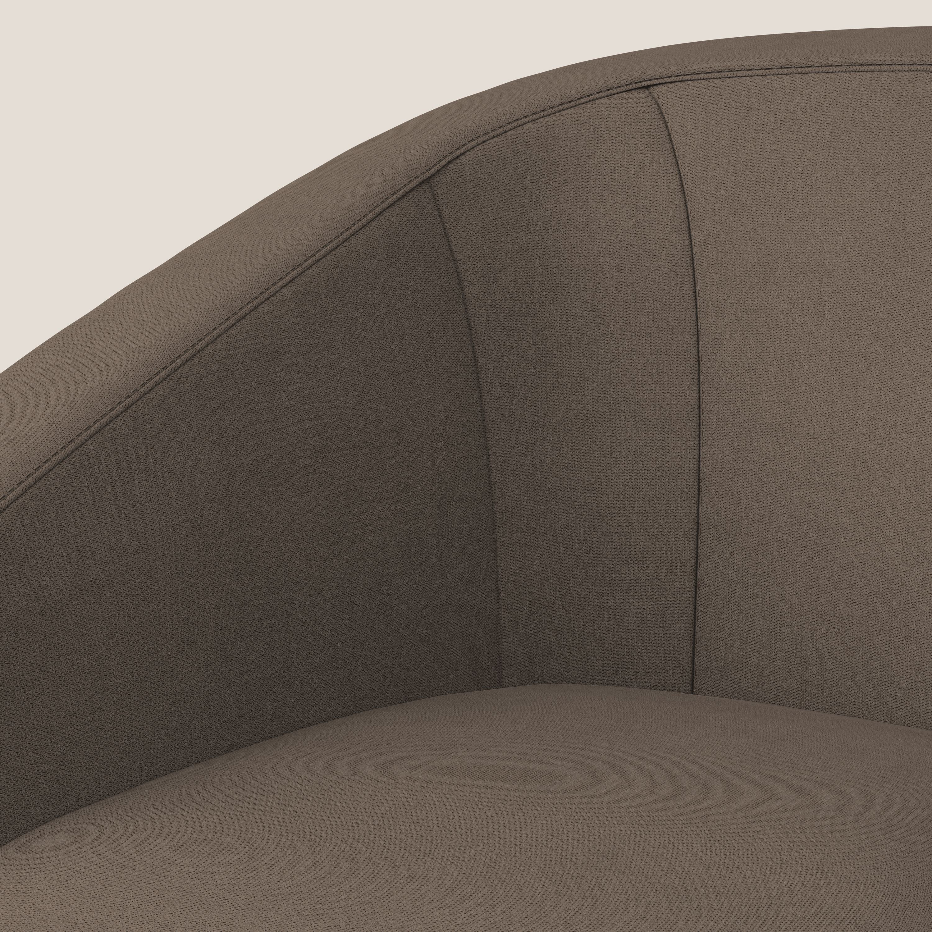 Sally Poltroncina in tessuto morbido impermeabile T02 marrone - divani.store