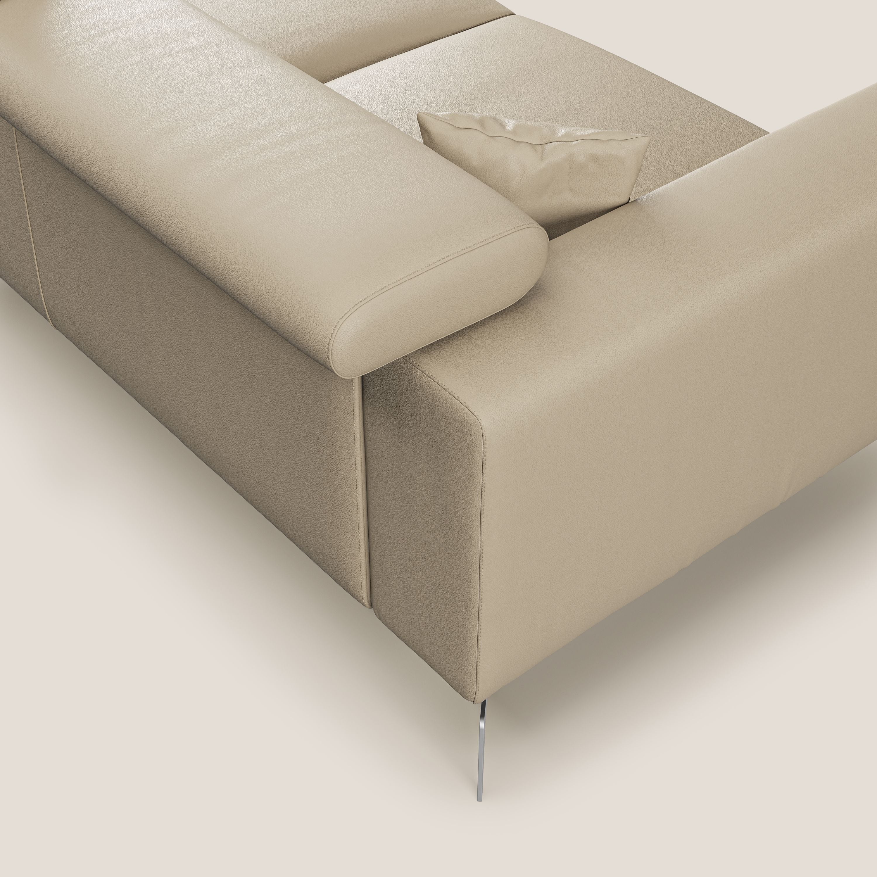 Blade Divano moderno angolare con poggiatesta reclinabili in Ecopelle T04 panna - divani.store