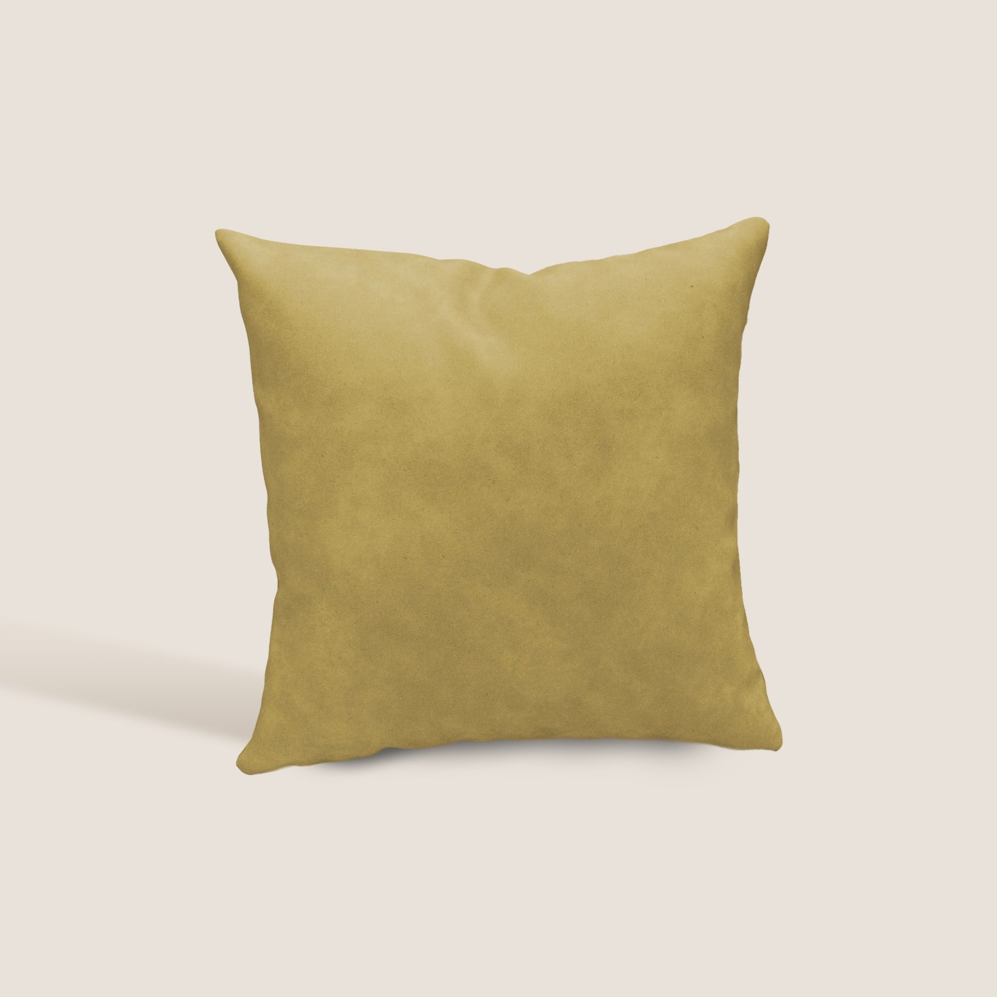 Atlanta cuscino quadrato disponibile in diversi colori realizzato in ecopelle primofiore giallo - divani.store