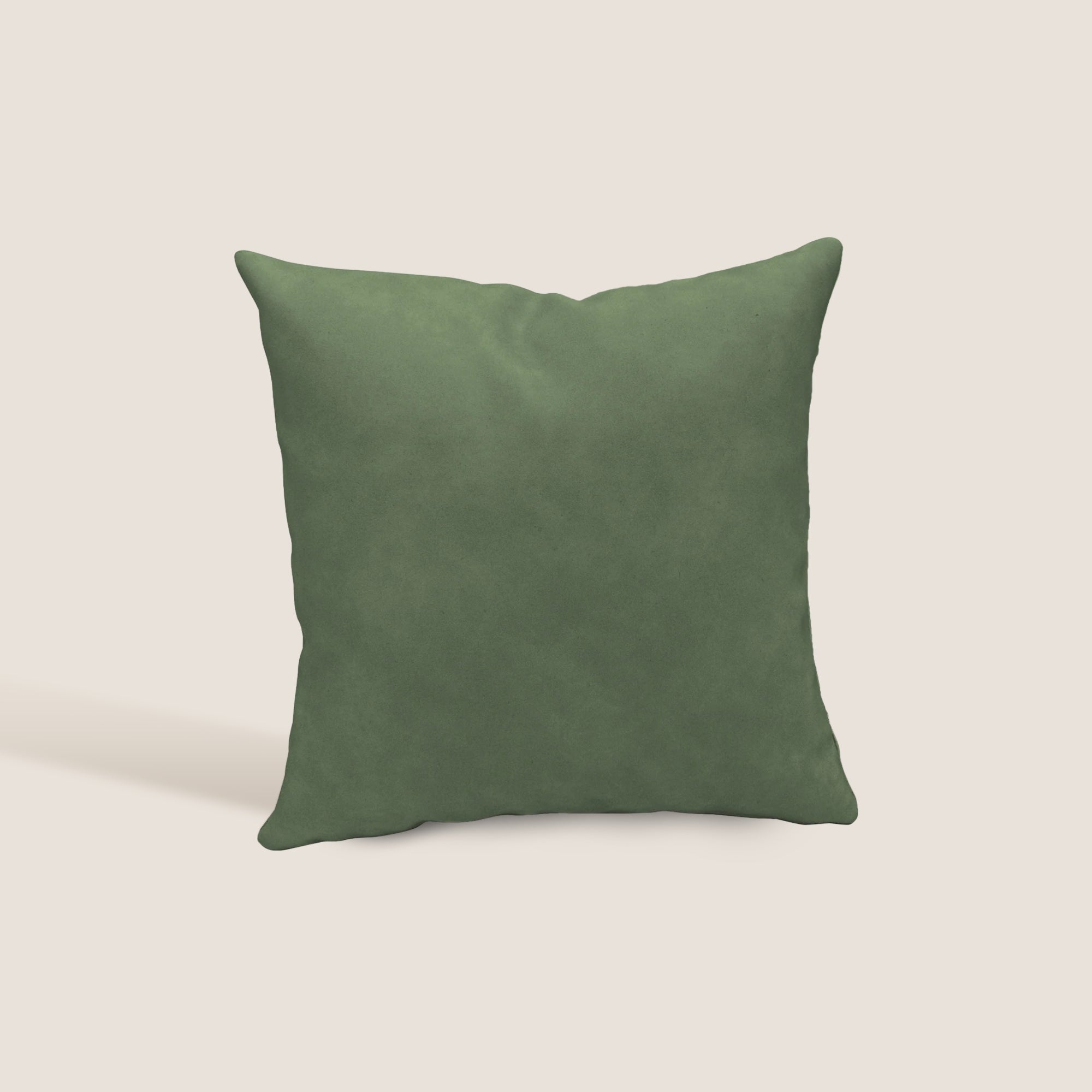 Atlanta cuscino quadrato disponibile in diversi colori realizzato in ecopelle primofiore verde - divani.store