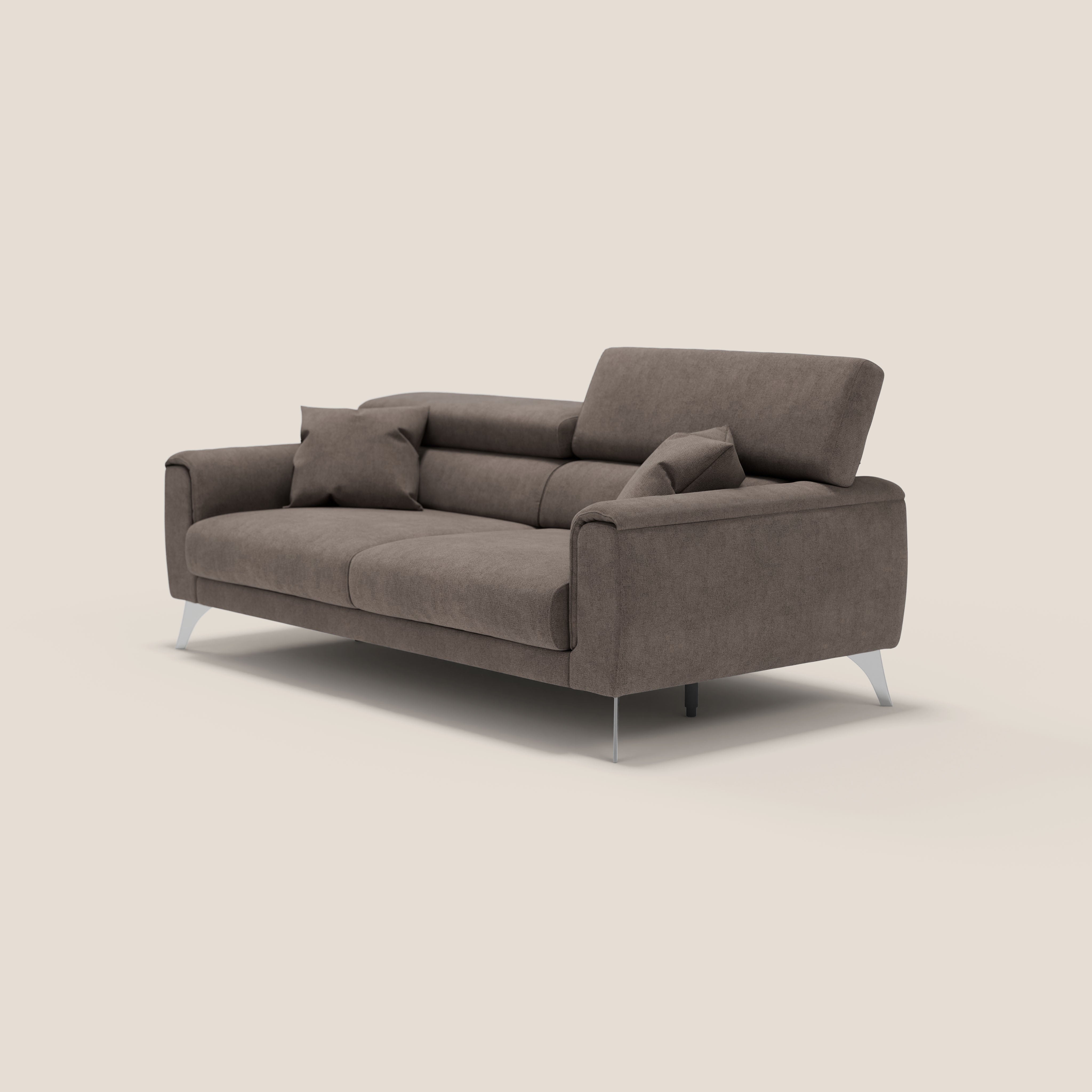 Caravaggio divano con sedute allungabili e poggiatesta reclinabili in tessuto impermeabile T02 marrone - divani.store