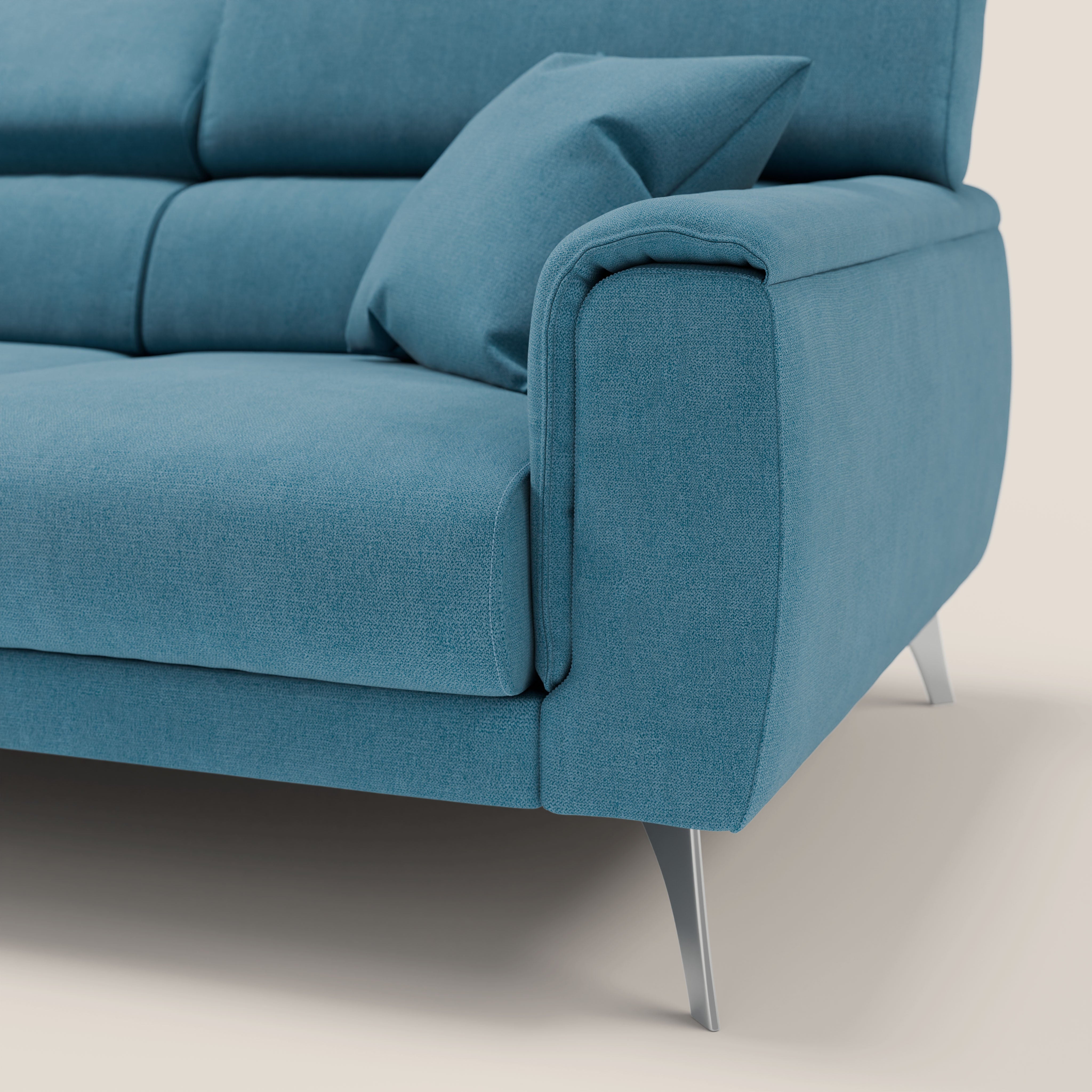 Caravaggio divano con 3 sedute allungabili indipendenti e poggiatesta reclinabili in tessuto impermeabile T02 azzurro - divani.store