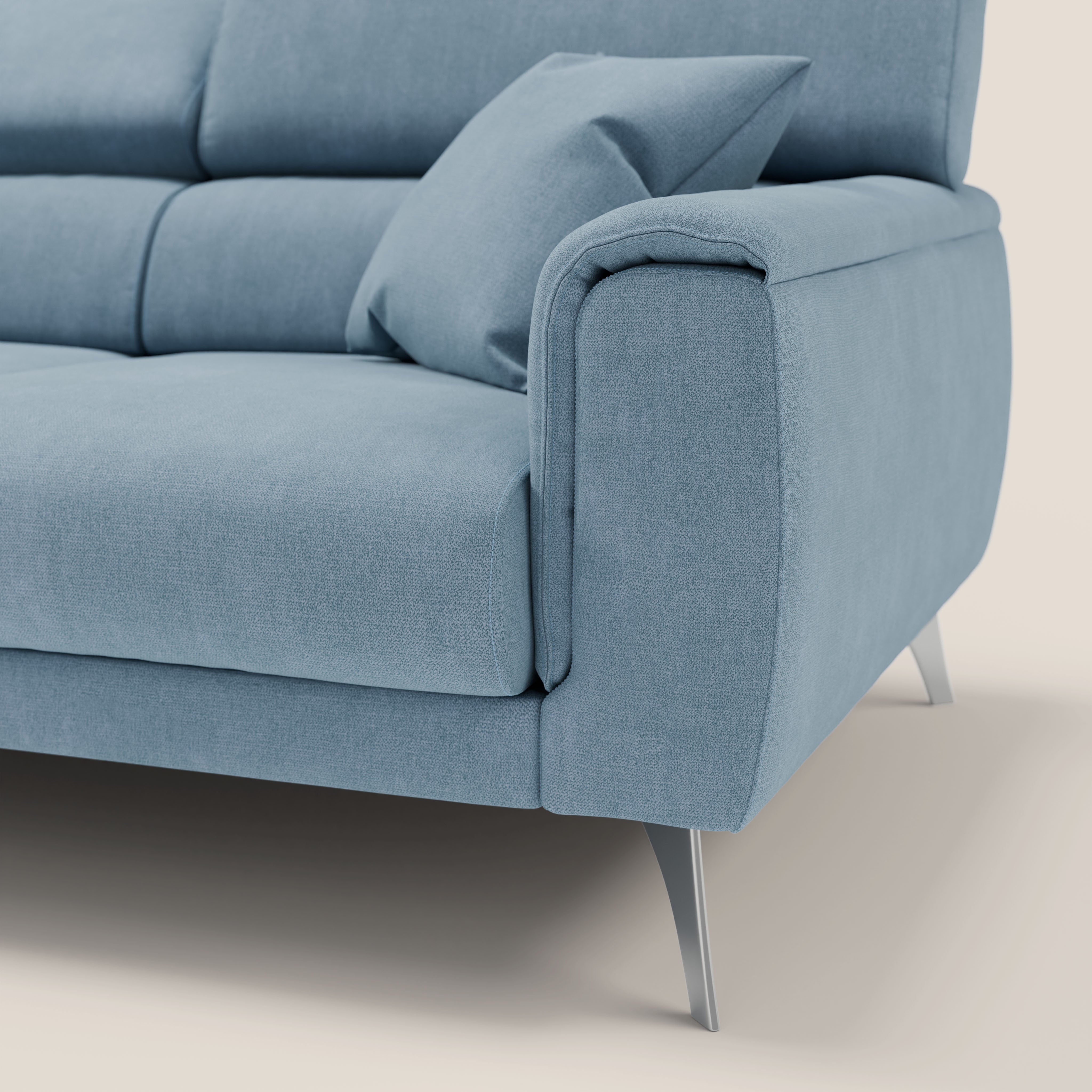 Caravaggio divano con 3 sedute allungabili indipendenti e poggiatesta reclinabili in tessuto impermeabile T02 carta da zucchero - divani.store