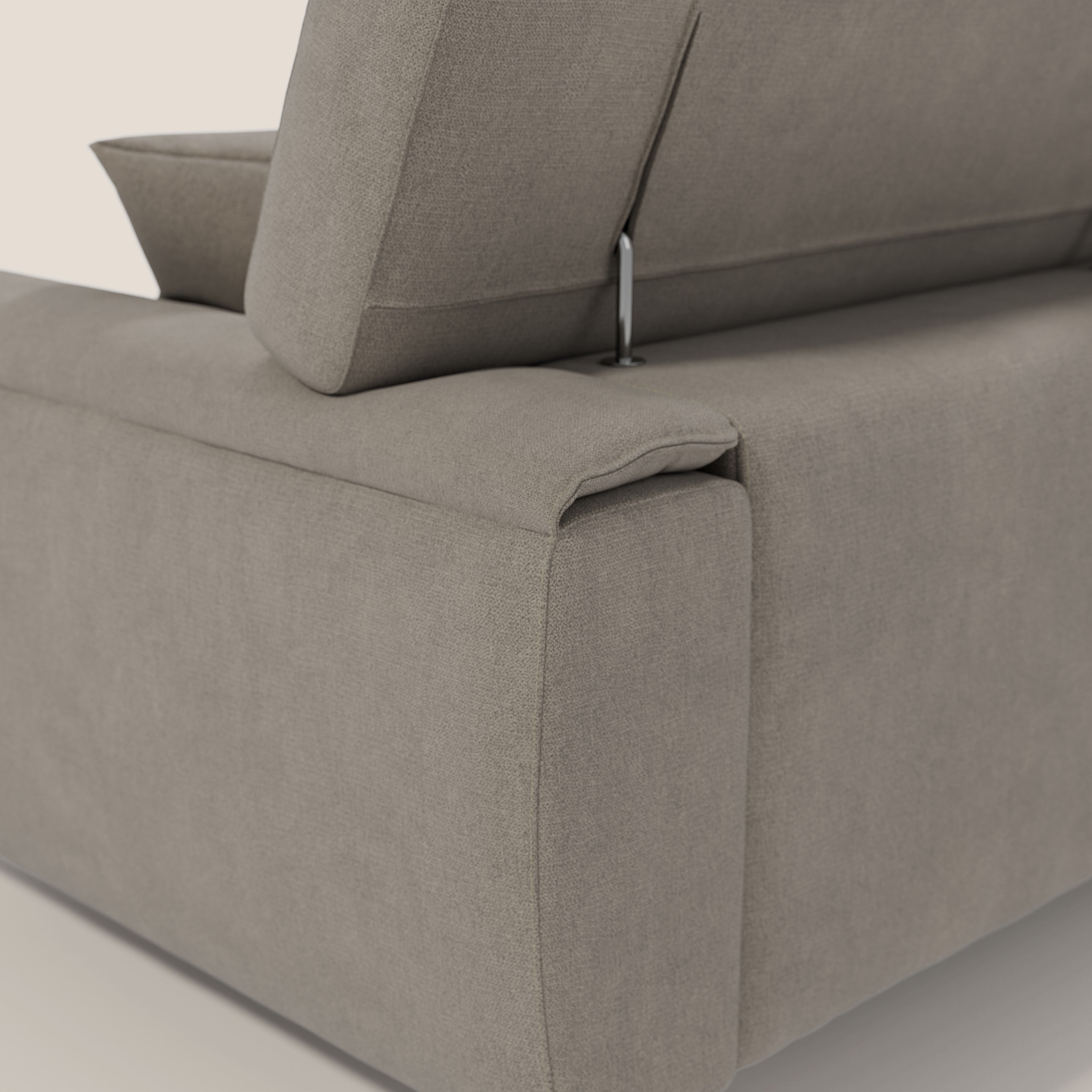 Caravaggio divano con 3 sedute allungabili indipendenti e poggiatesta reclinabili in tessuto impermeabile T02 beige - divani.store