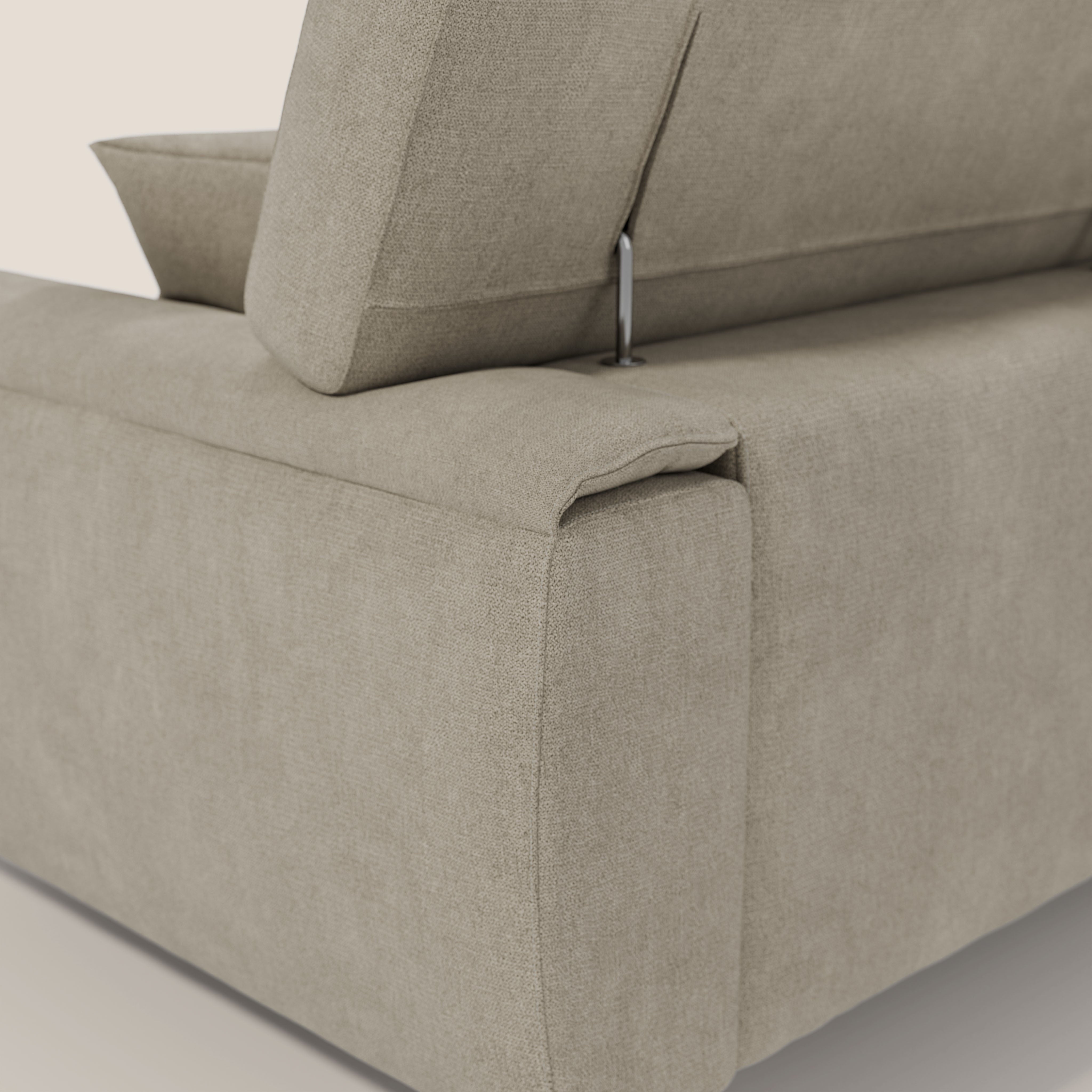 Caravaggio divano con 3 sedute allungabili indipendenti e poggiatesta reclinabili in tessuto impermeabile T02 panna - divani.store