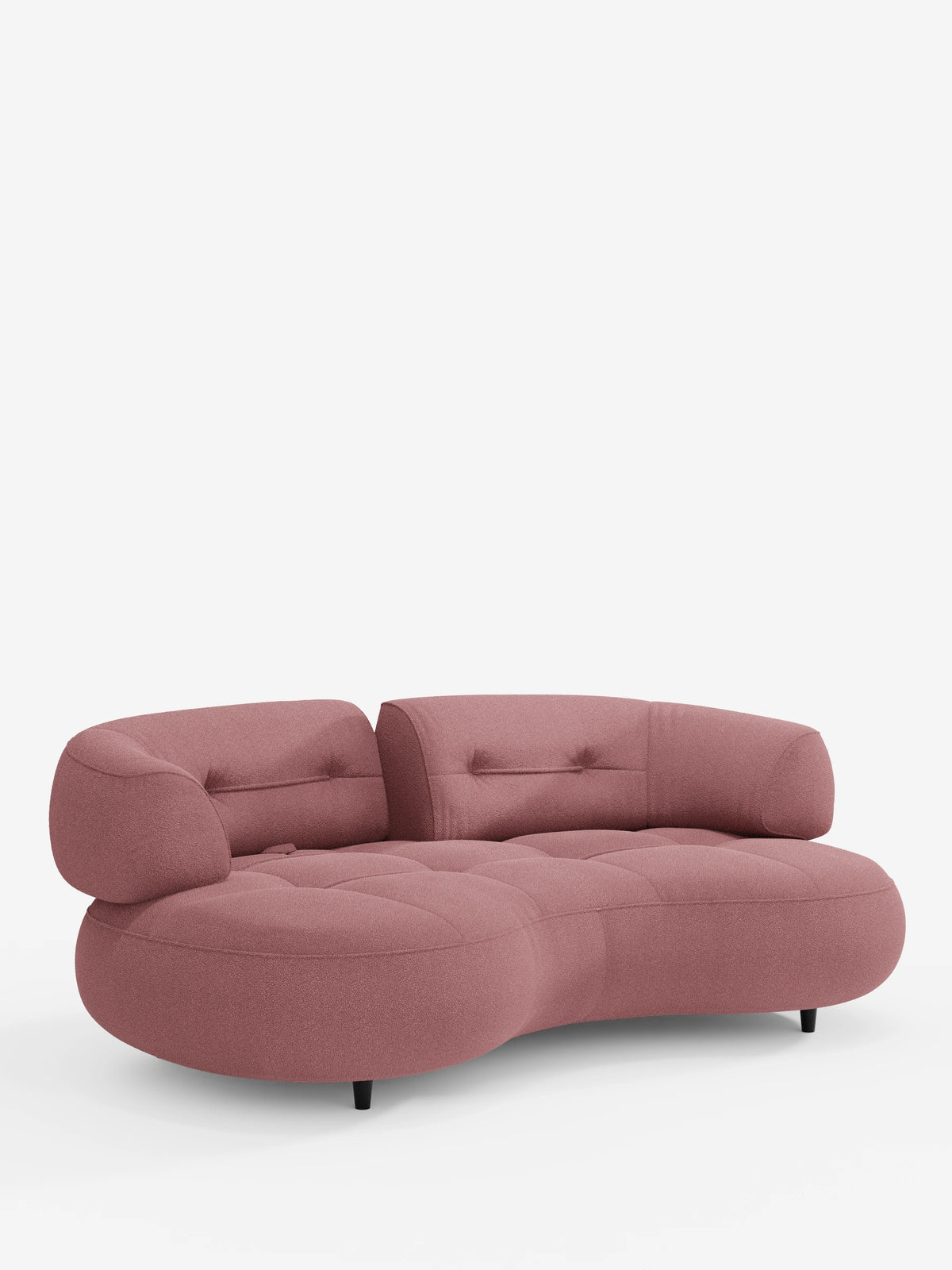 Croissant, divano curvo a forma di fagiolo a 3 posti con schienali regolabili in morbido tessuto effetto cotone lavabile T33, in rosa polveroso, con due schienali imbottiti e regolabili su piedini corti e scuri su sfondo bianco.