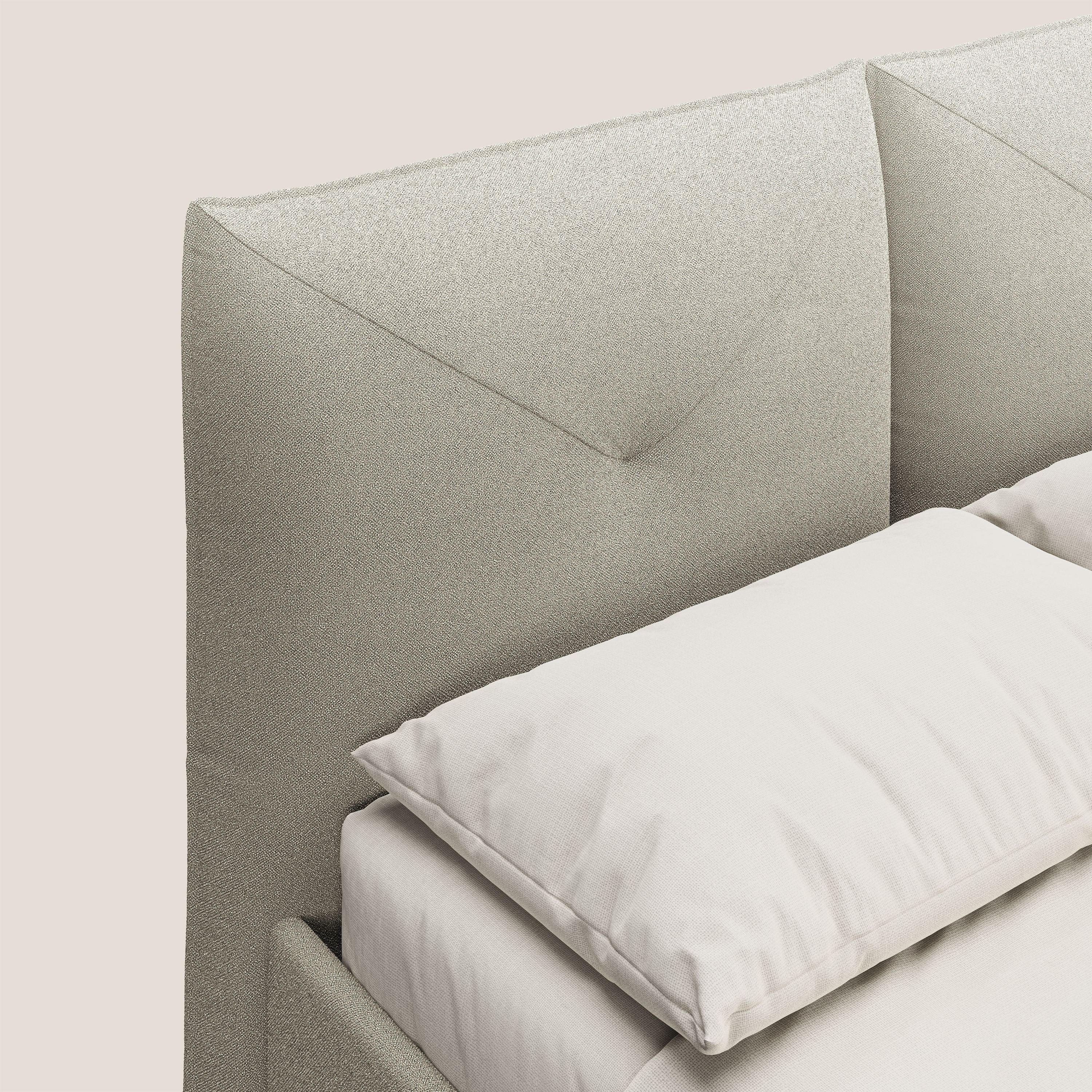 Adone letto imbottito contenitore a doppia pannellatura in bouclet impermeabile T07 beige - divani.store