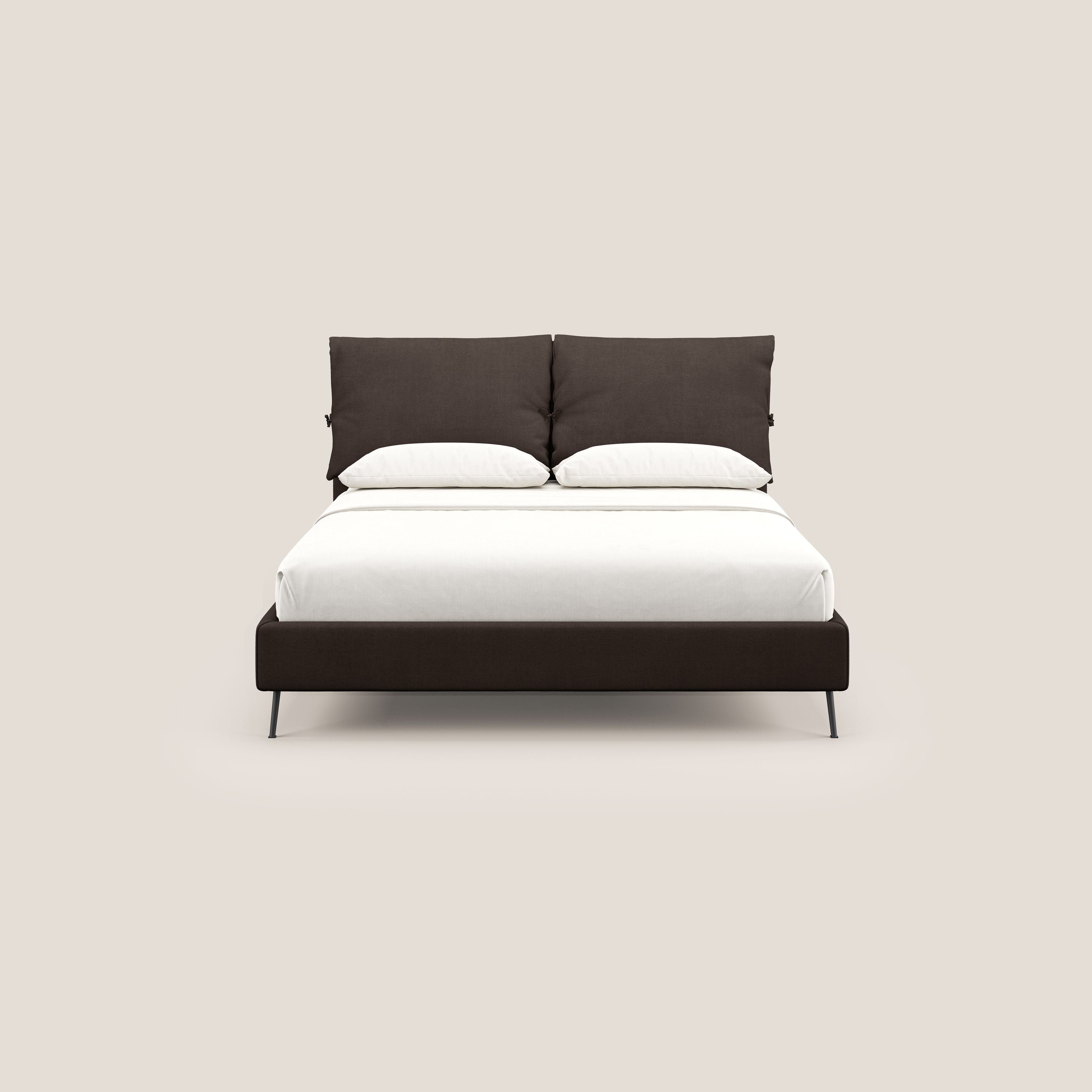 Artemisia letto imbottito con piedini alti sfoderabile in tessuto smacchiabile T17 marrone - divani.store