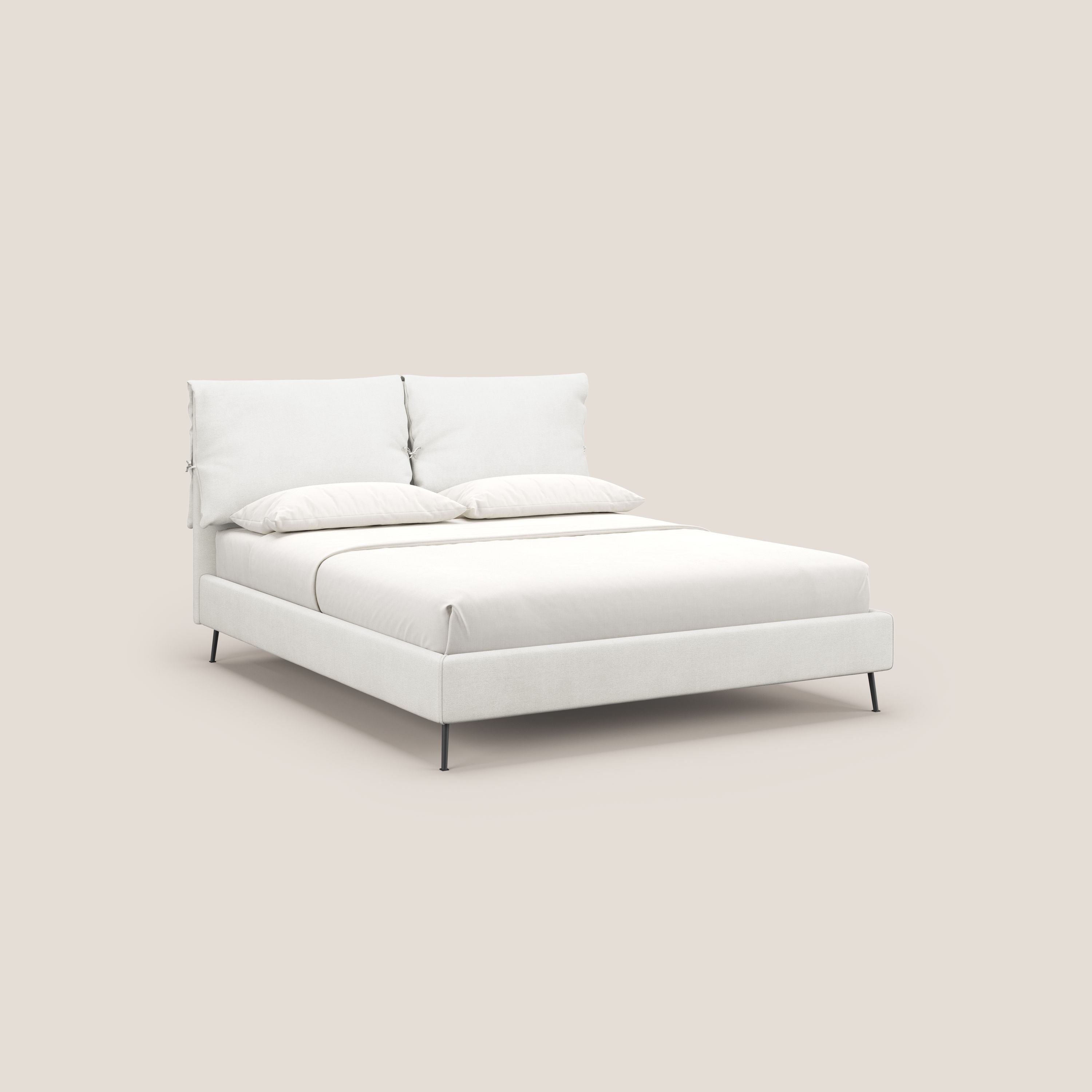 Artemisia letto imbottito con piedini alti sfoderabile in tessuto smacchiabile T17 bianco - divani.store