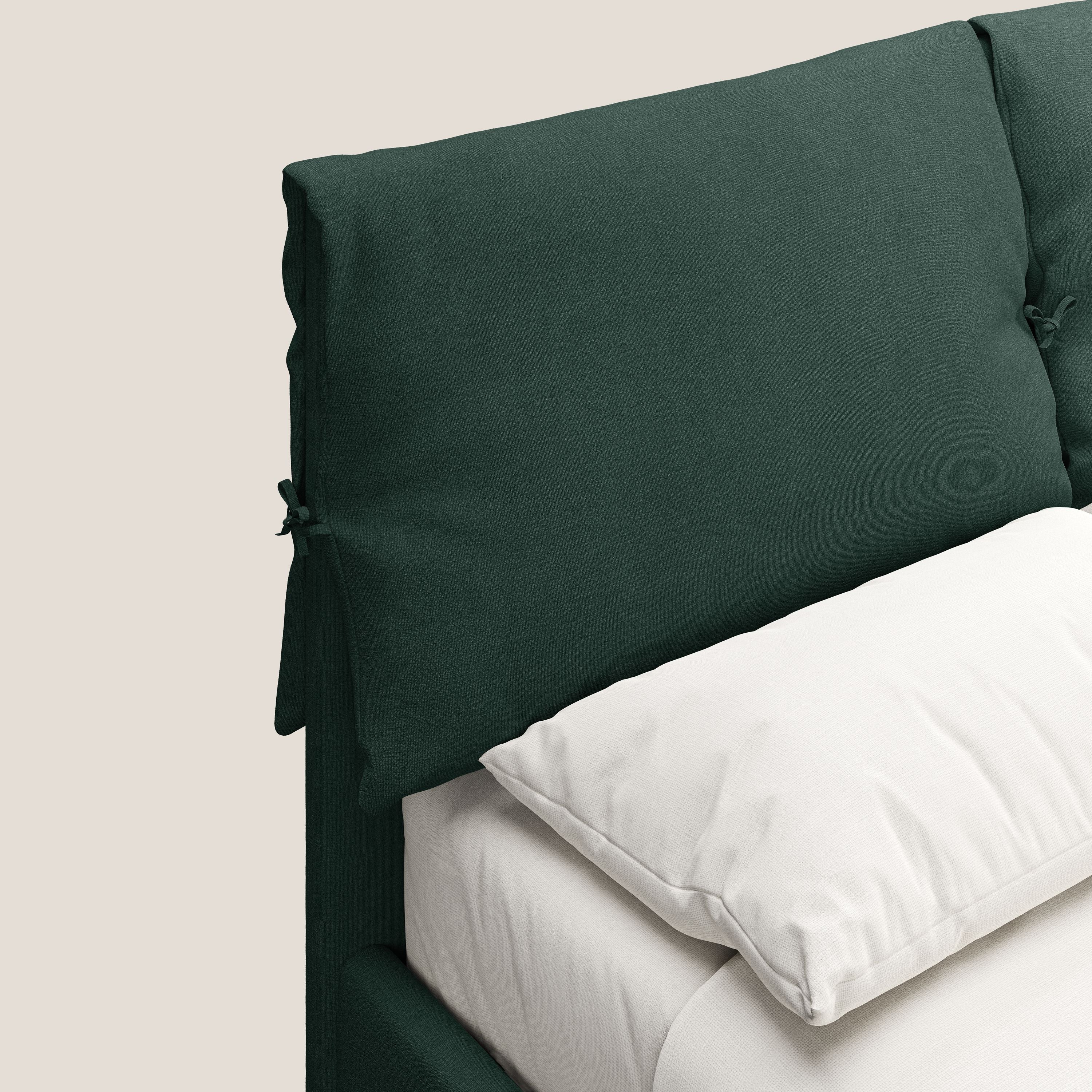 Artemisia letto imbottito con piedini alti sfoderabile in tessuto smacchiabile T17 verde - divani.store