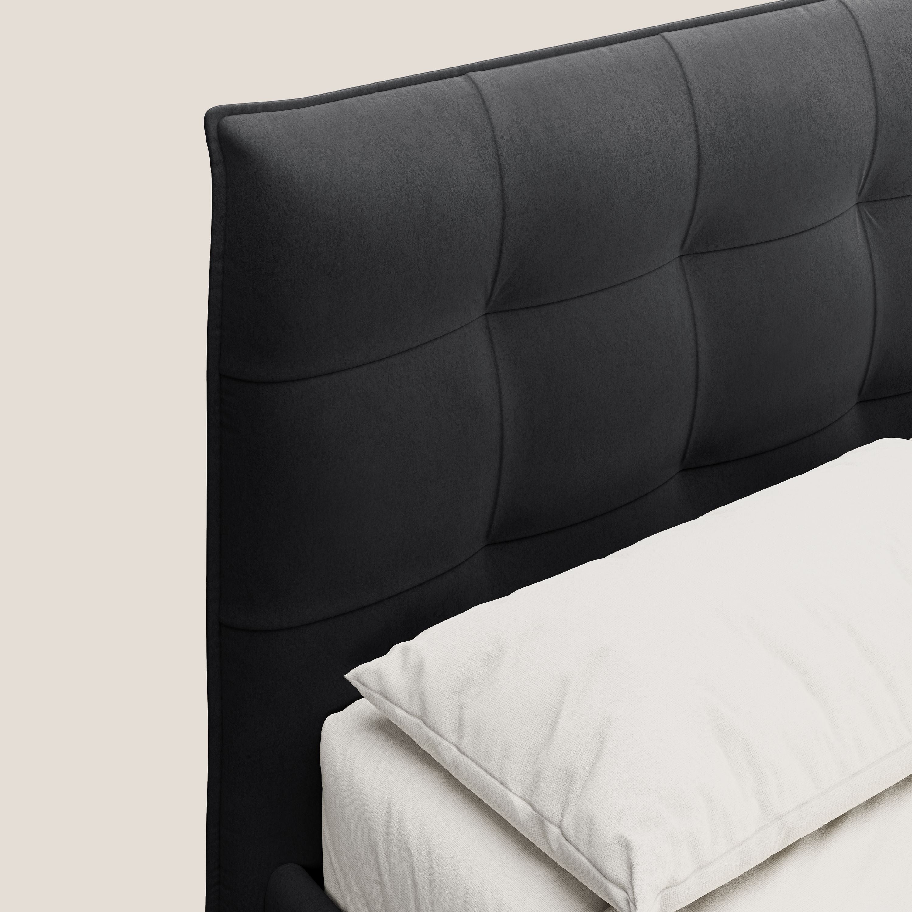 Brigitte letto con testata trapuntata piedi alti in mogano e tessuto impermeabile T09 antracite - divani.store