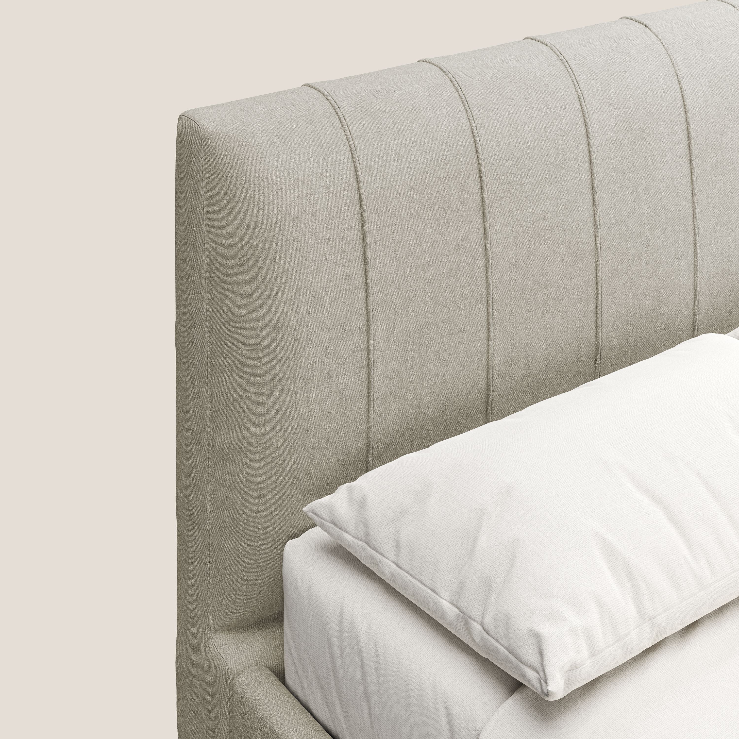 Calliope letto imbottito piedini alti completamente sfoderabile in tessuto smacchiabile T17 panna - divani.store