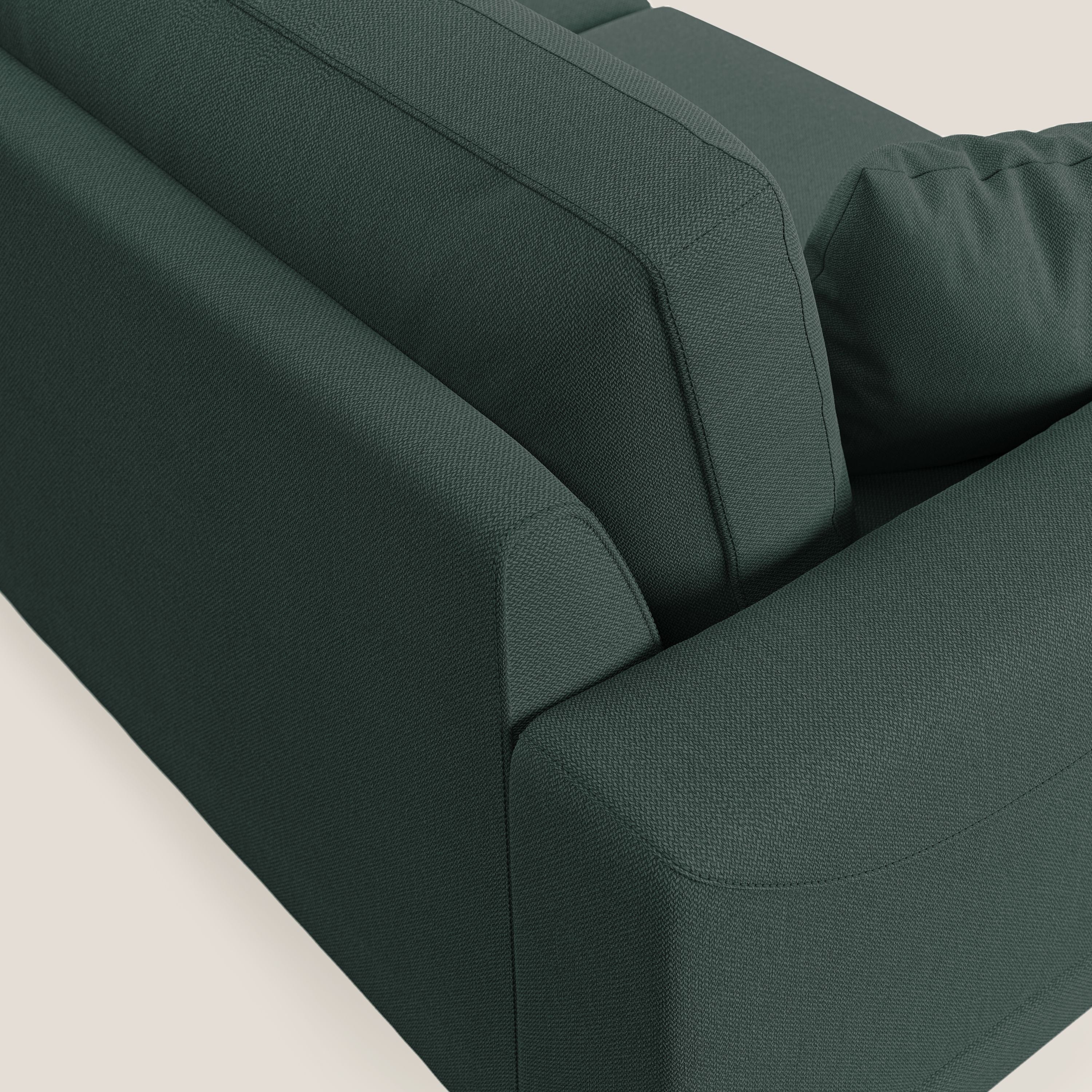 Dorian divano moderno in tessuto morbido antimacchia T05 verde - divani.store