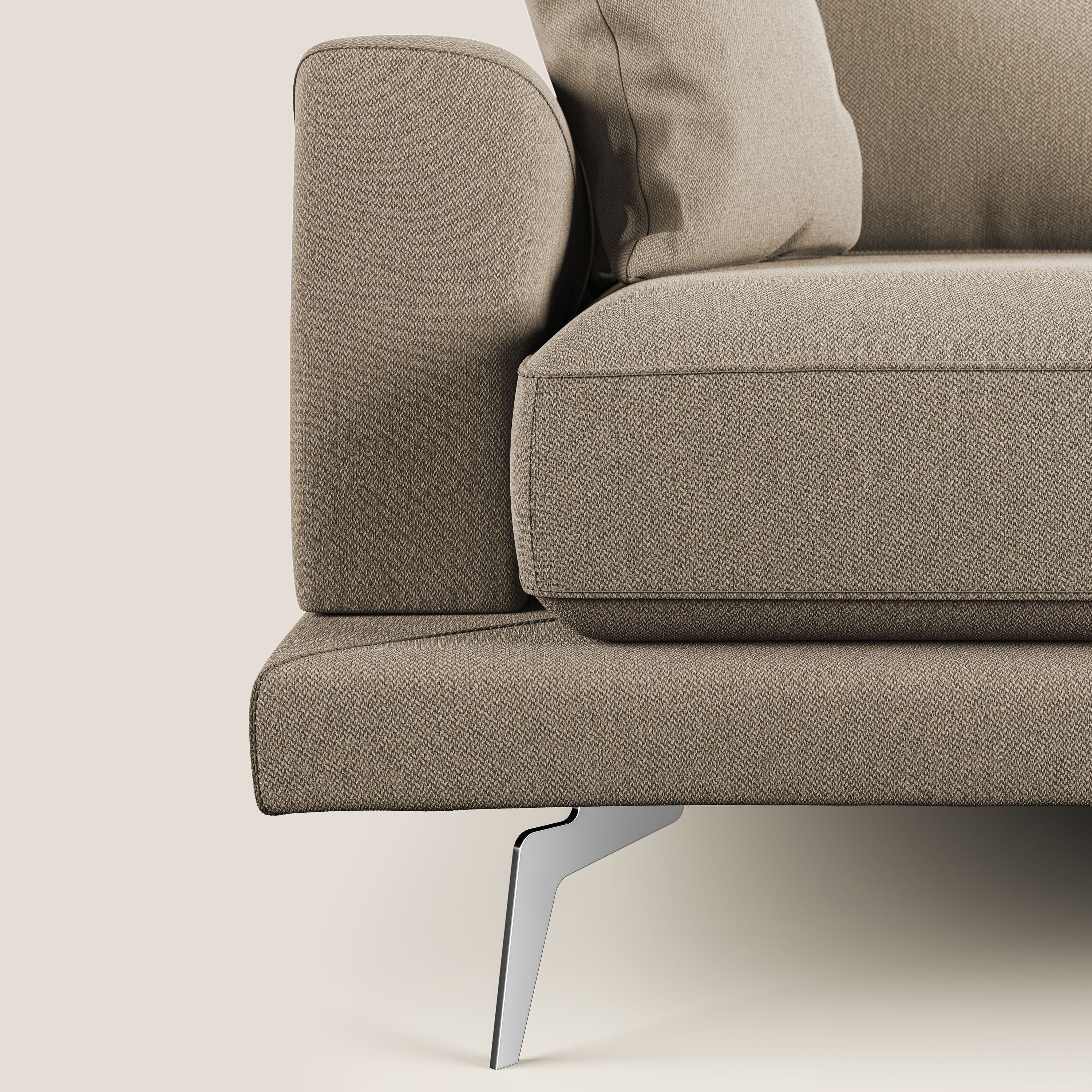 Dorian divano moderno in tessuto morbido antimacchia T05 beige - divani.store