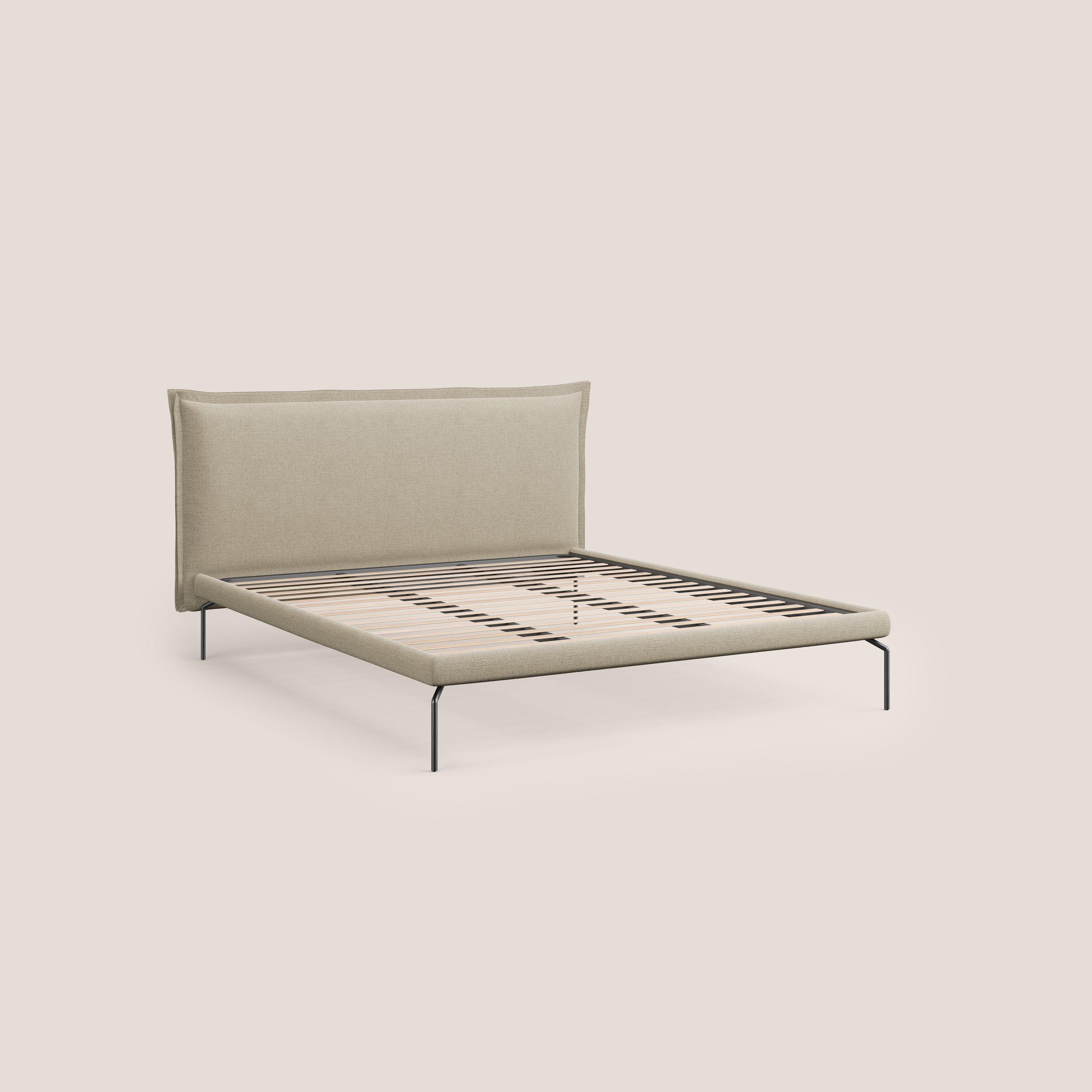 Eric letto imbottito design minimal in morbido tessuto impermeabile T14 beige - divani.store