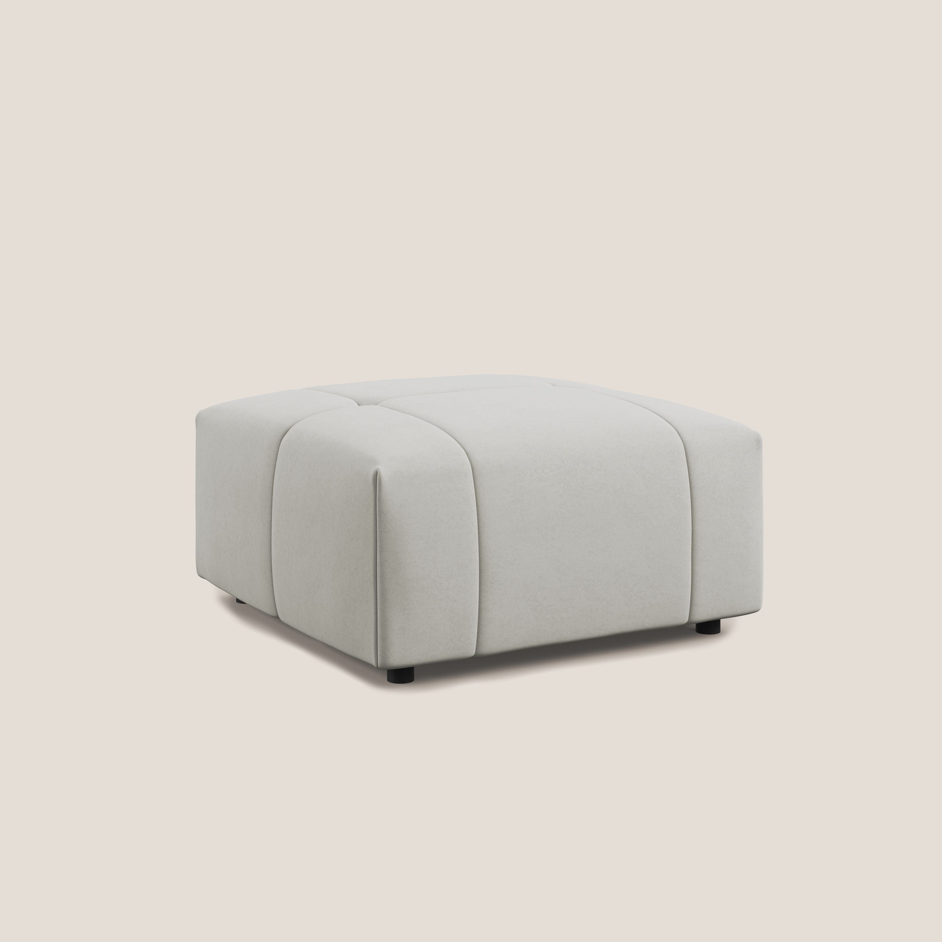Giotto pouf in morbida microfibra effetto velluto impermeabile idrorepellente T09 panna - divani.store