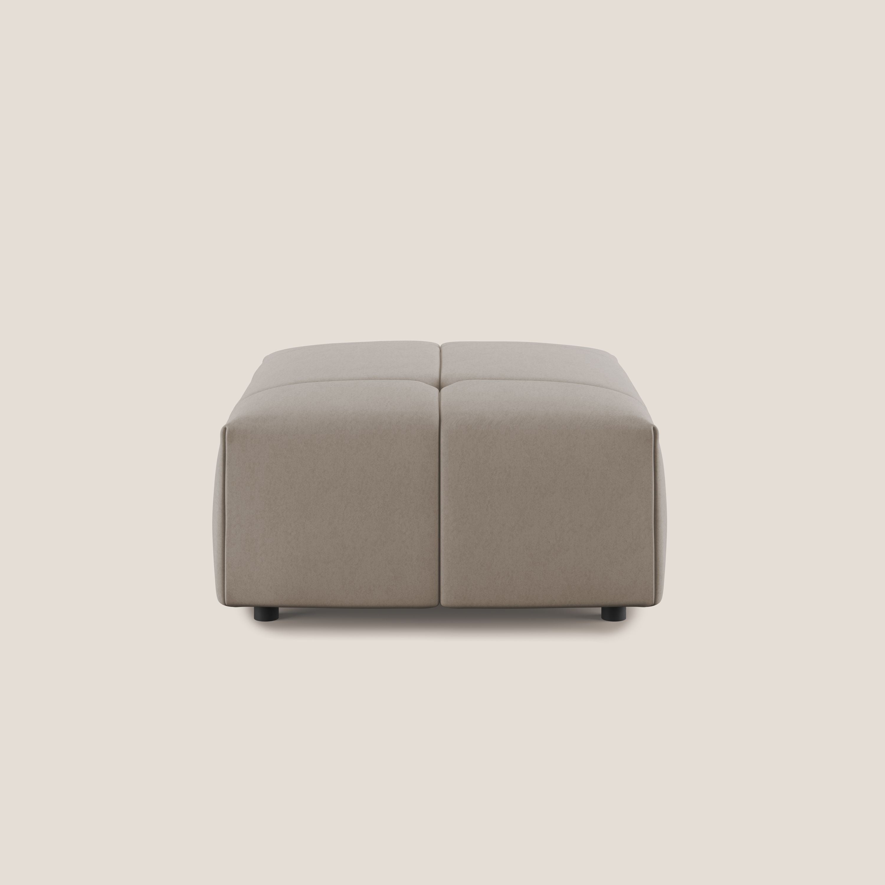 Giotto pouf in morbida microfibra effetto velluto impermeabile idrorepellente T09 tortora - divani.store