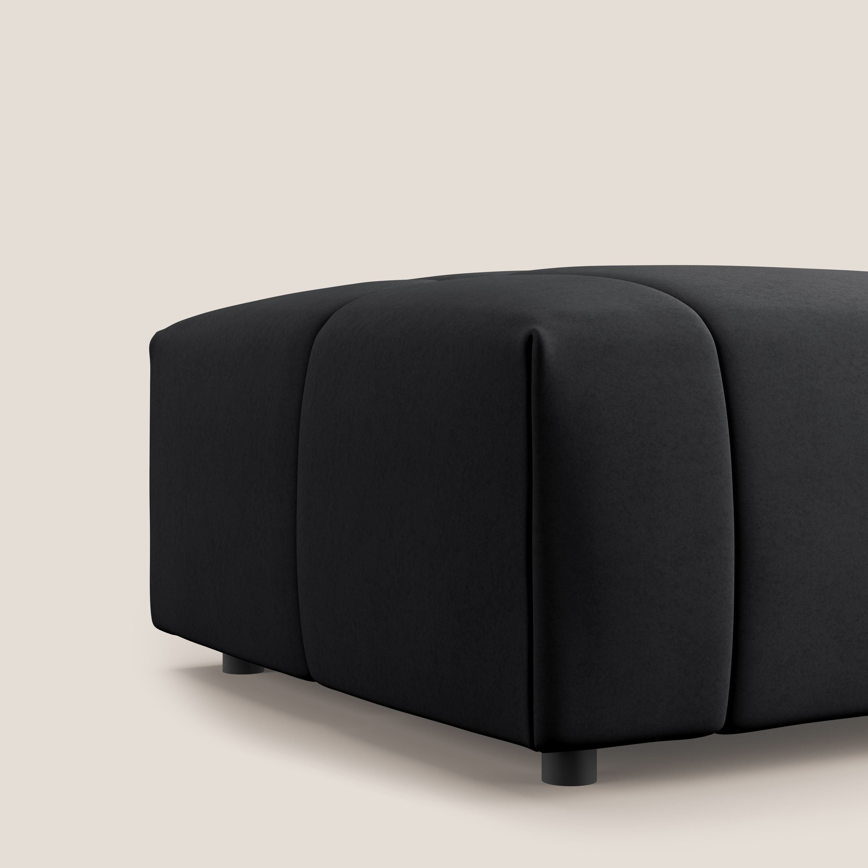 Giotto pouf in morbida microfibra effetto velluto impermeabile idrorepellente T09 antracite - divani.store