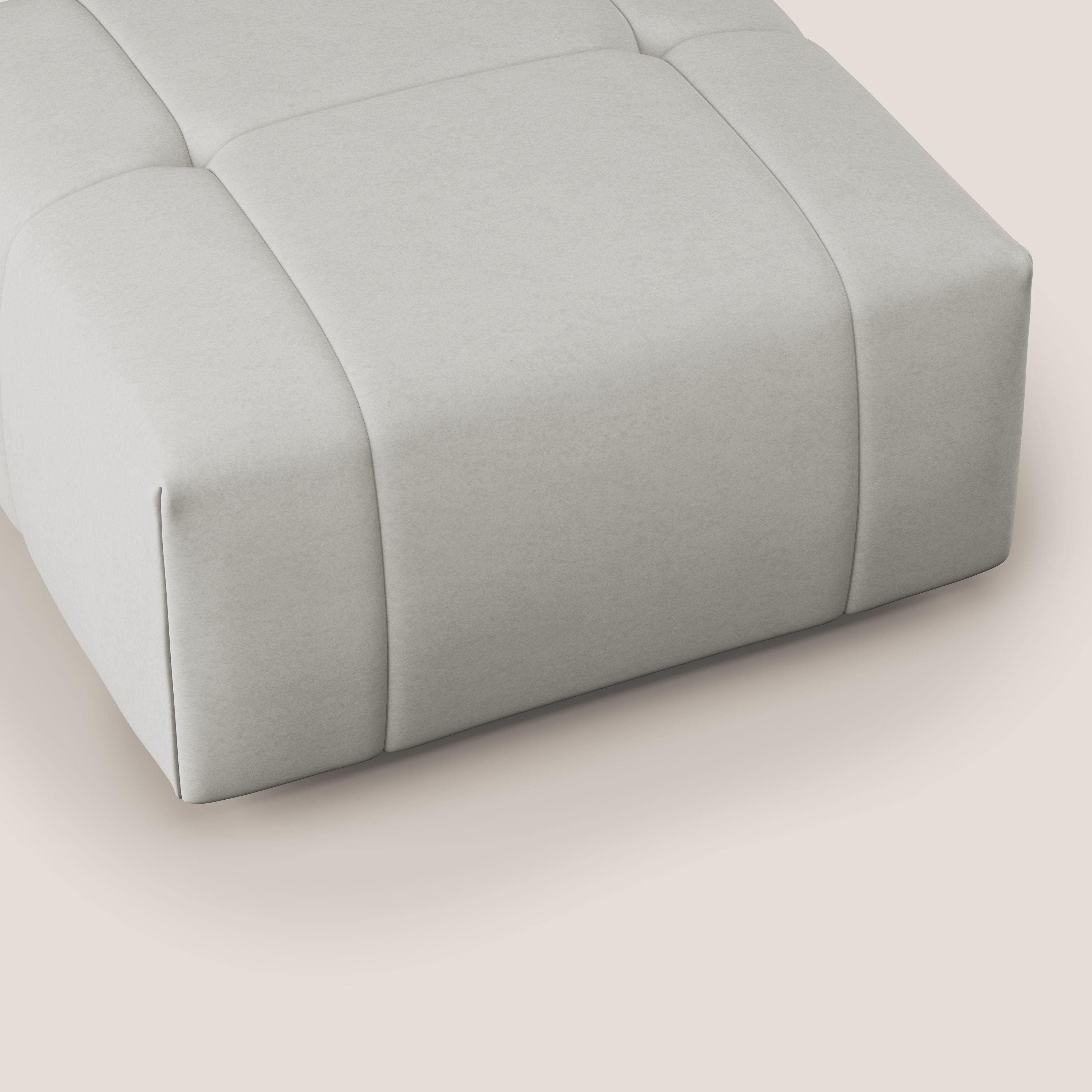 Giotto pouf in morbida microfibra effetto velluto impermeabile idrorepellente T09 panna - divani.store