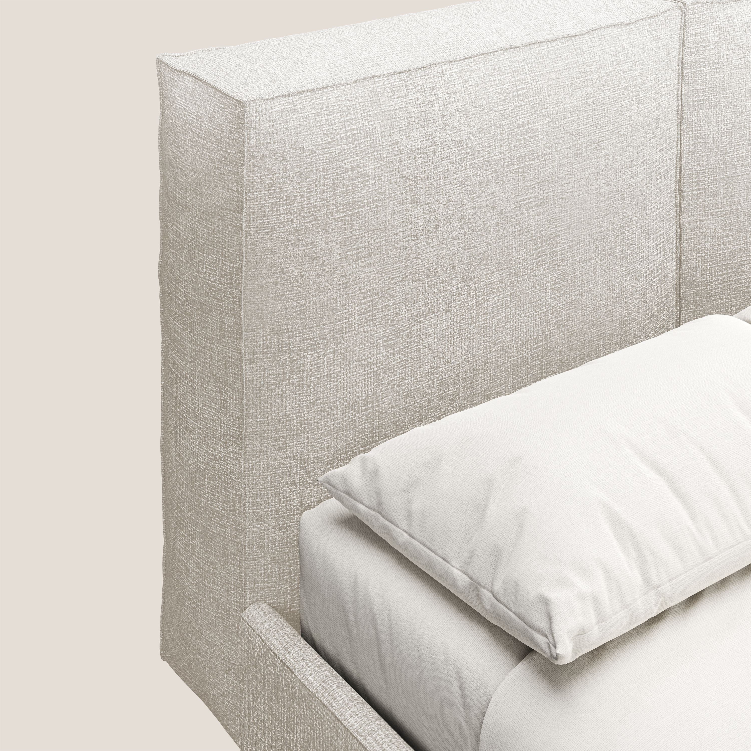 Isotta letto imbottito completamente sfoderabile in morbido tessuti impermeabile T10 panna - divani.store