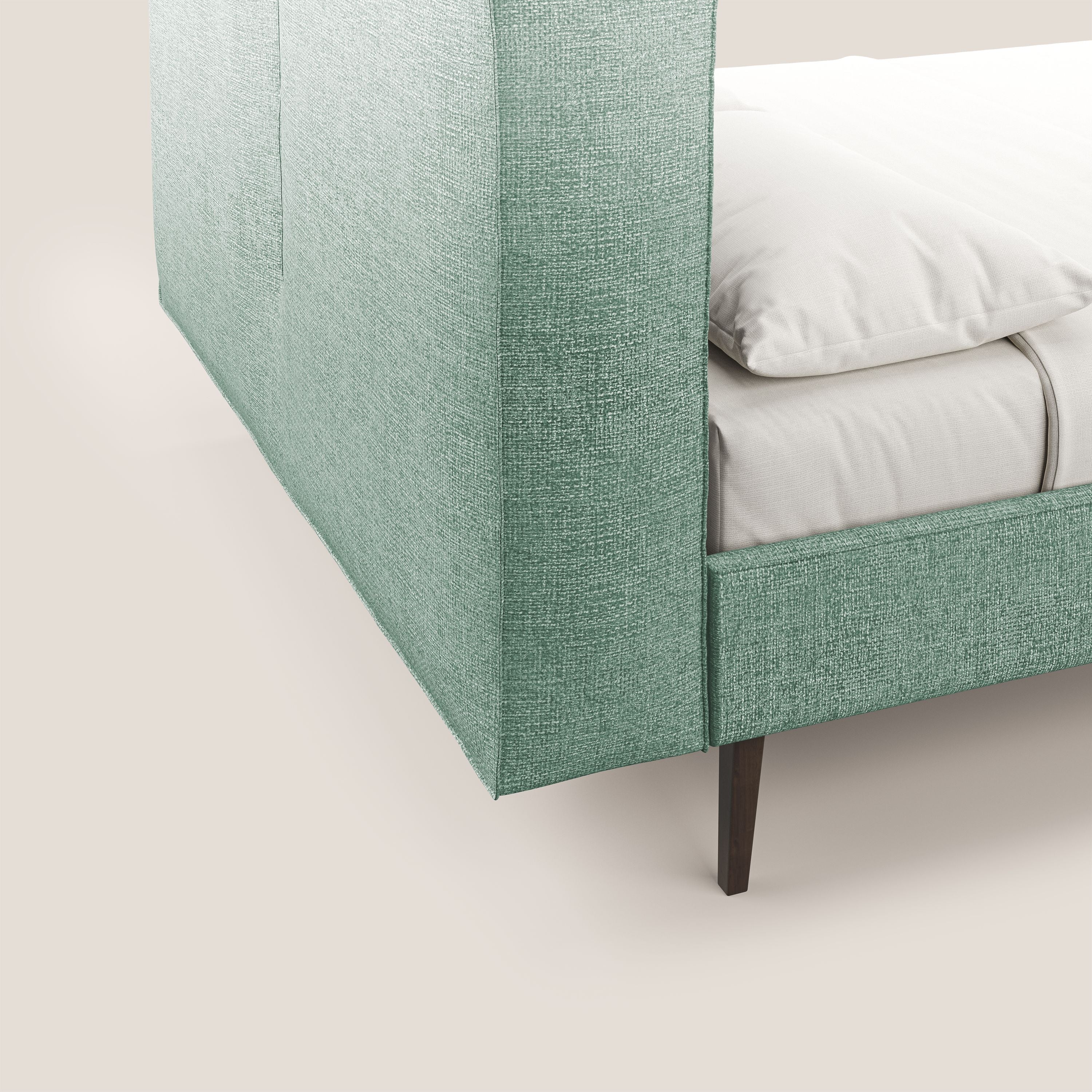Isotta letto imbottito completamente sfoderabile in morbido tessuti impermeabile T10 verde acqua - divani.store