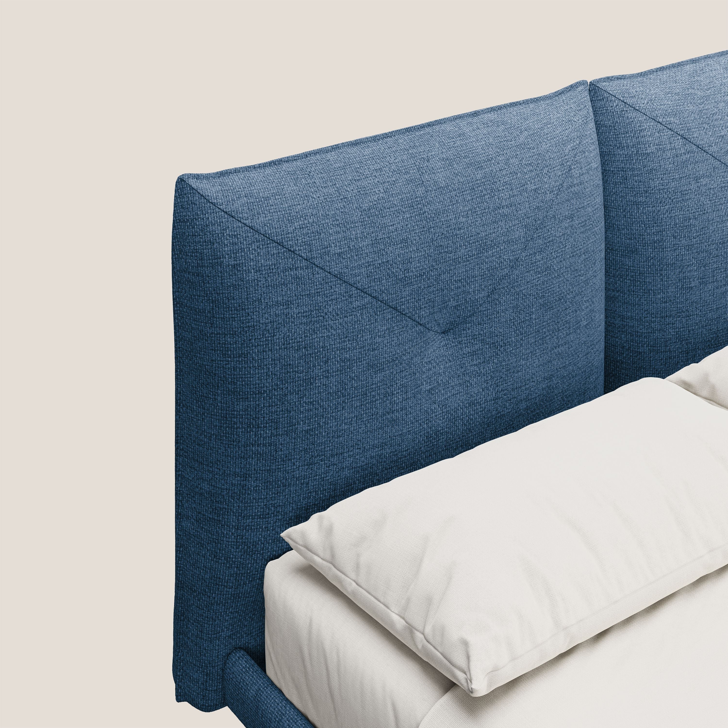 Jolie letto a doppio pannello con piedi alti in metallo in tessuto smacchiabile T18 blu - divani.store